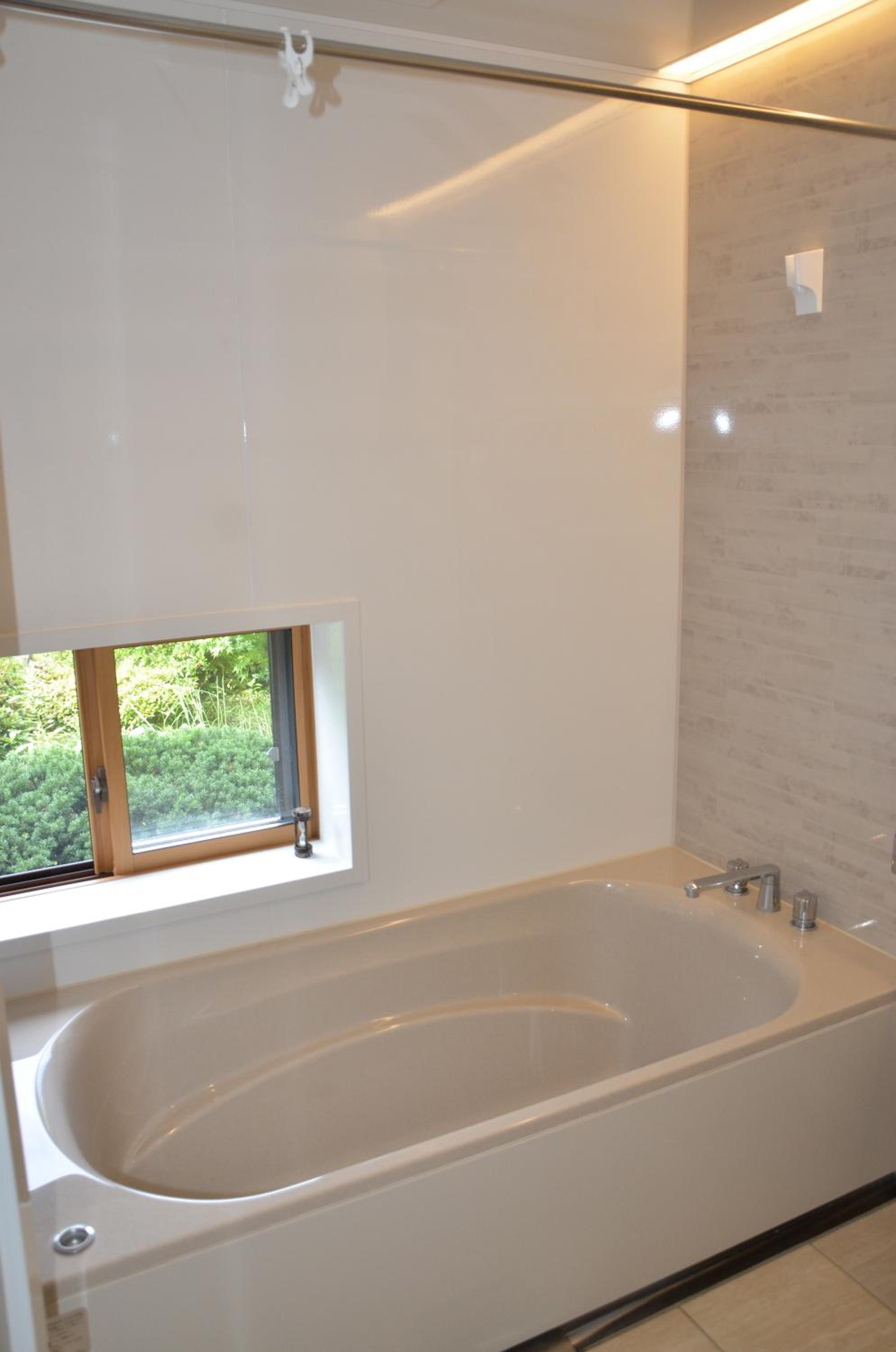 Standard Family Room - Photo 6