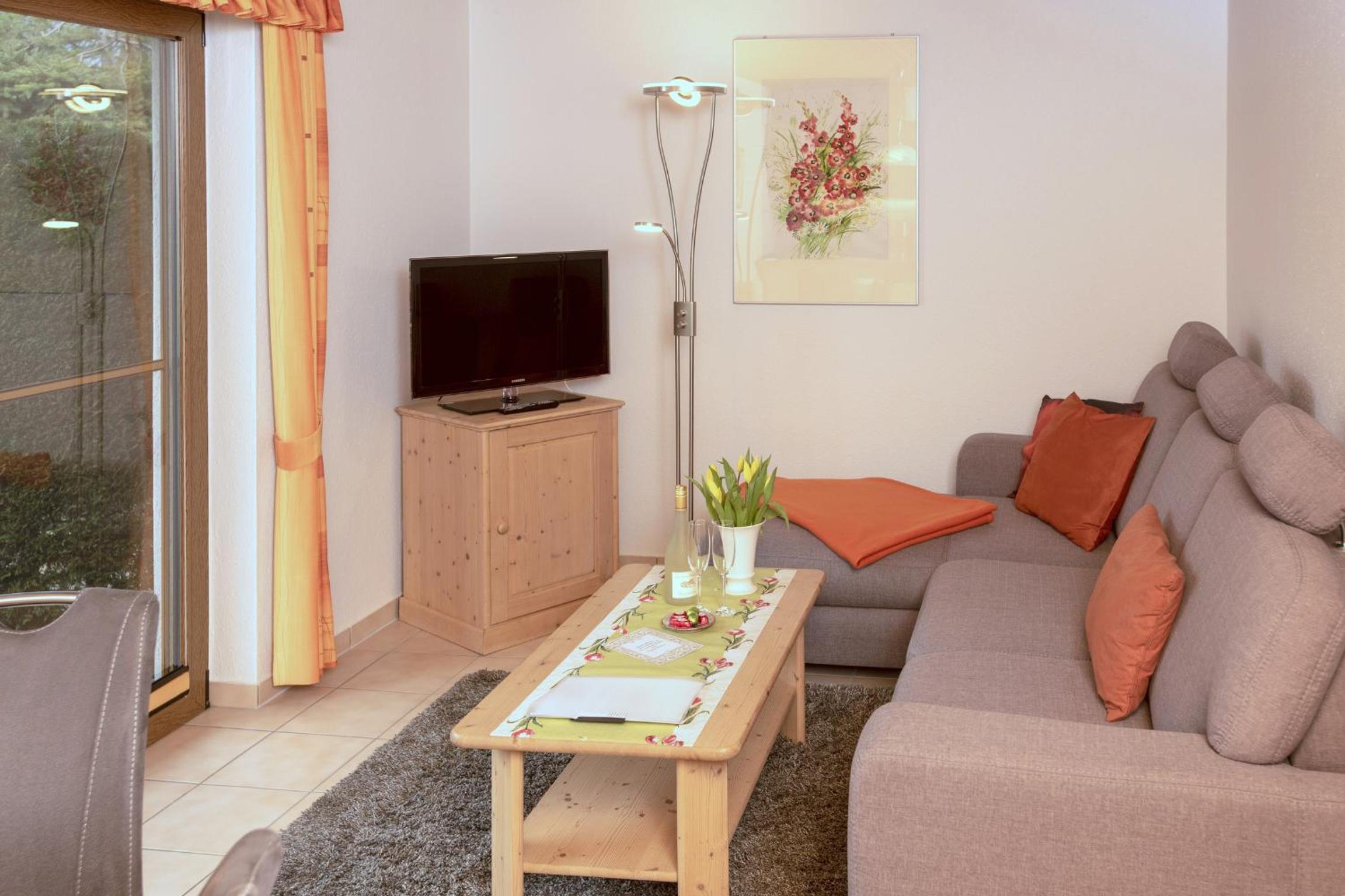 Apartment photo 1
