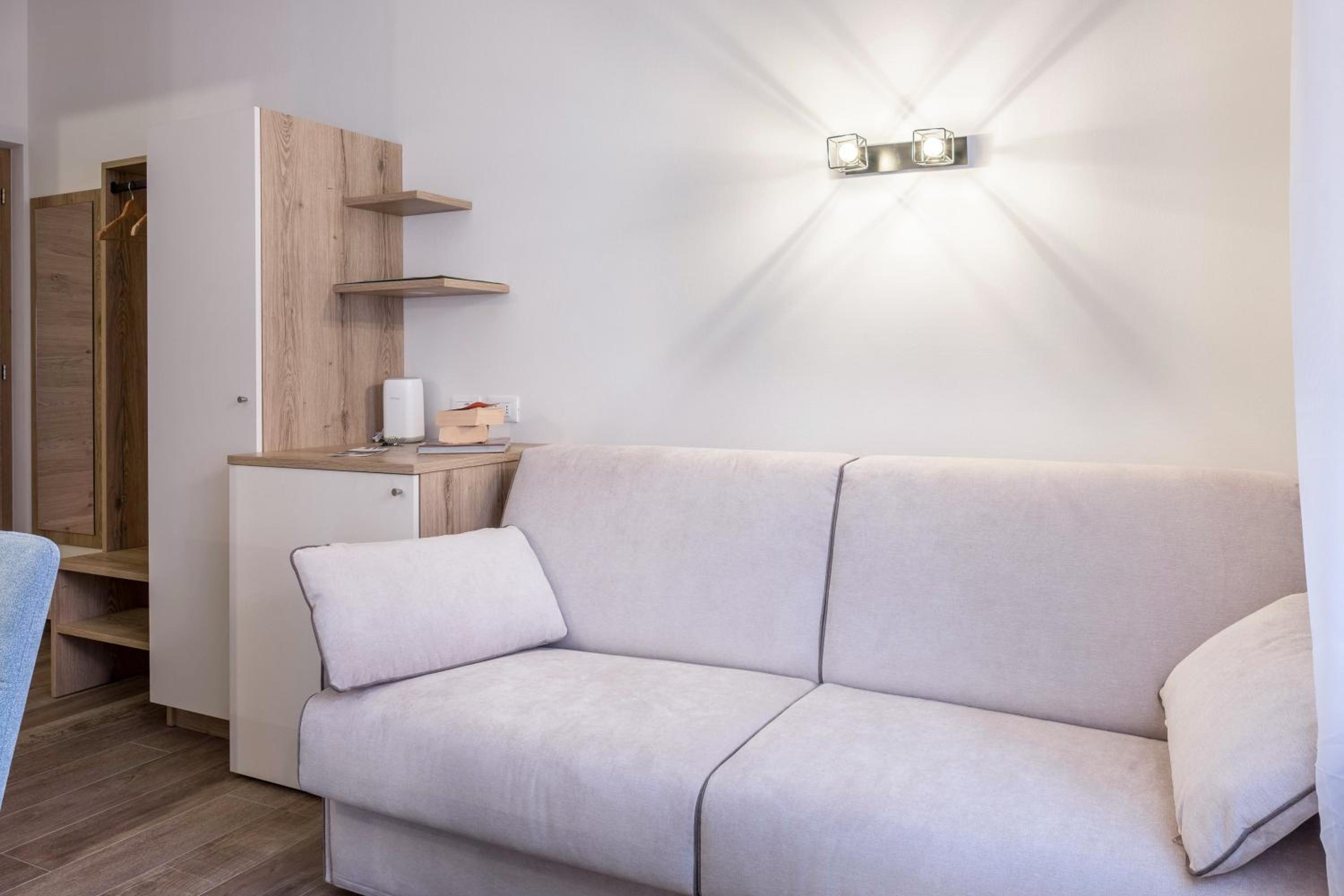 Superior One-Bedroom Apartment with Balcony