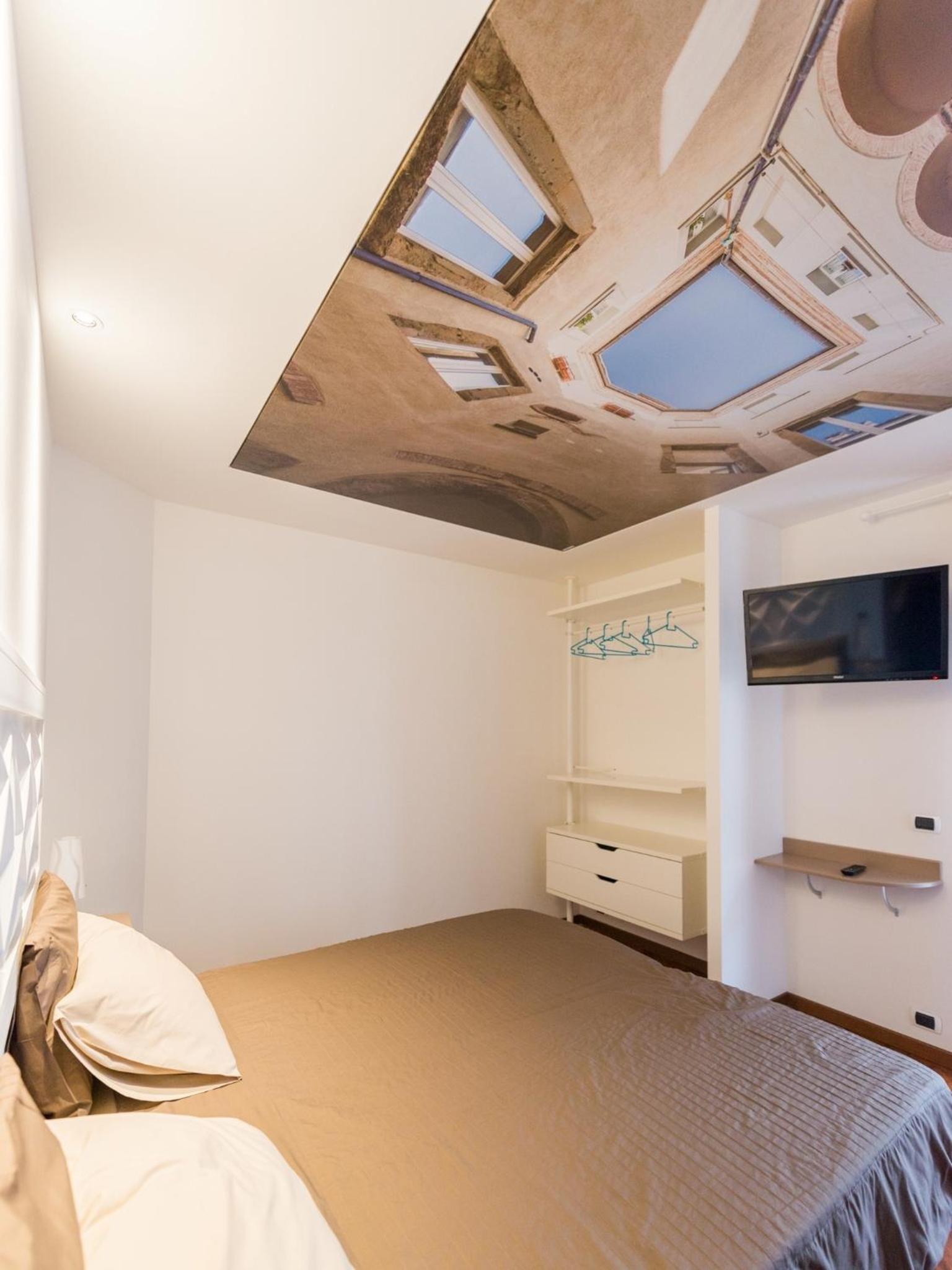 Double Or Twin Room With Private External Bathroom And Terrace photo 3