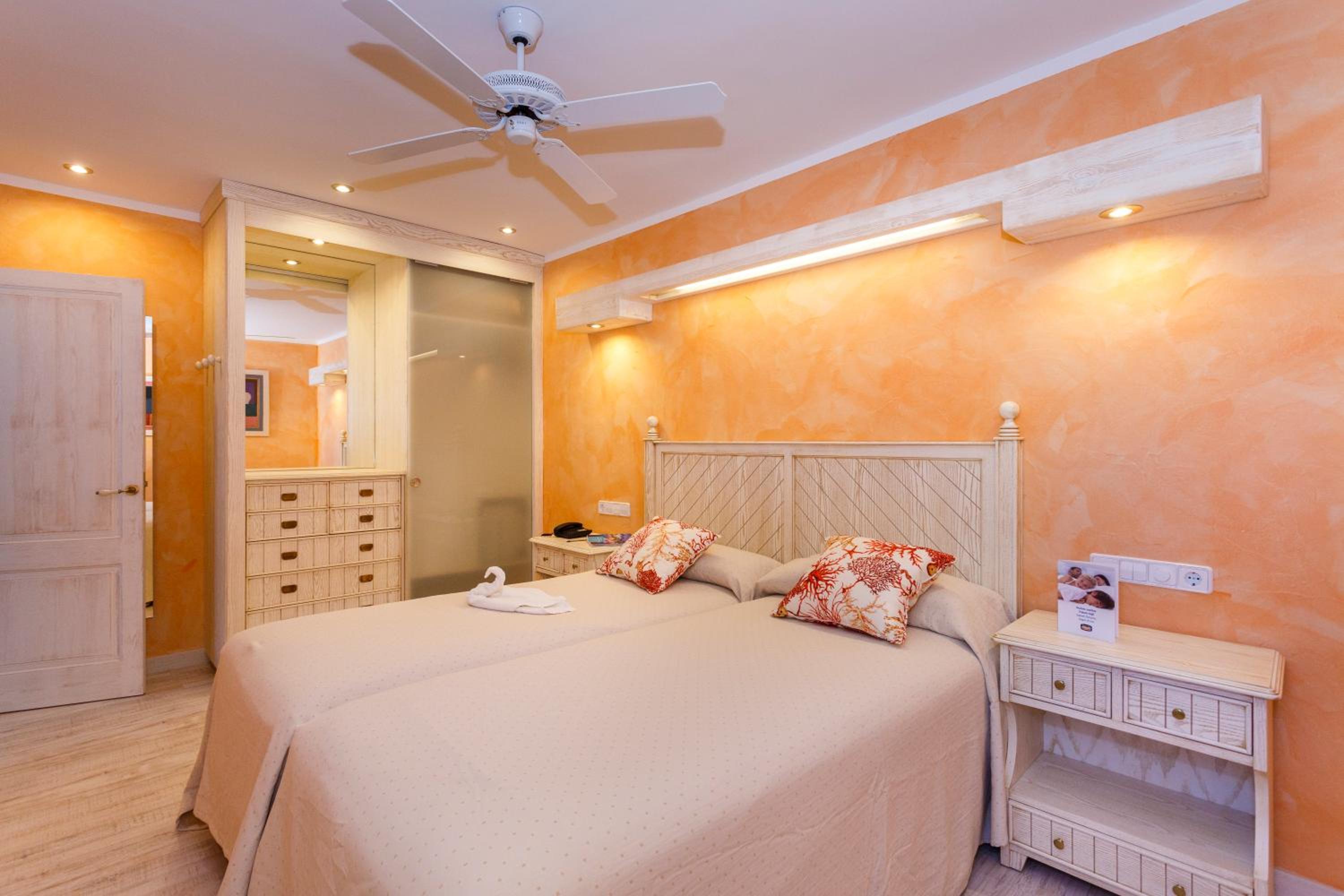 Apartamento de una habitación con vista al mar