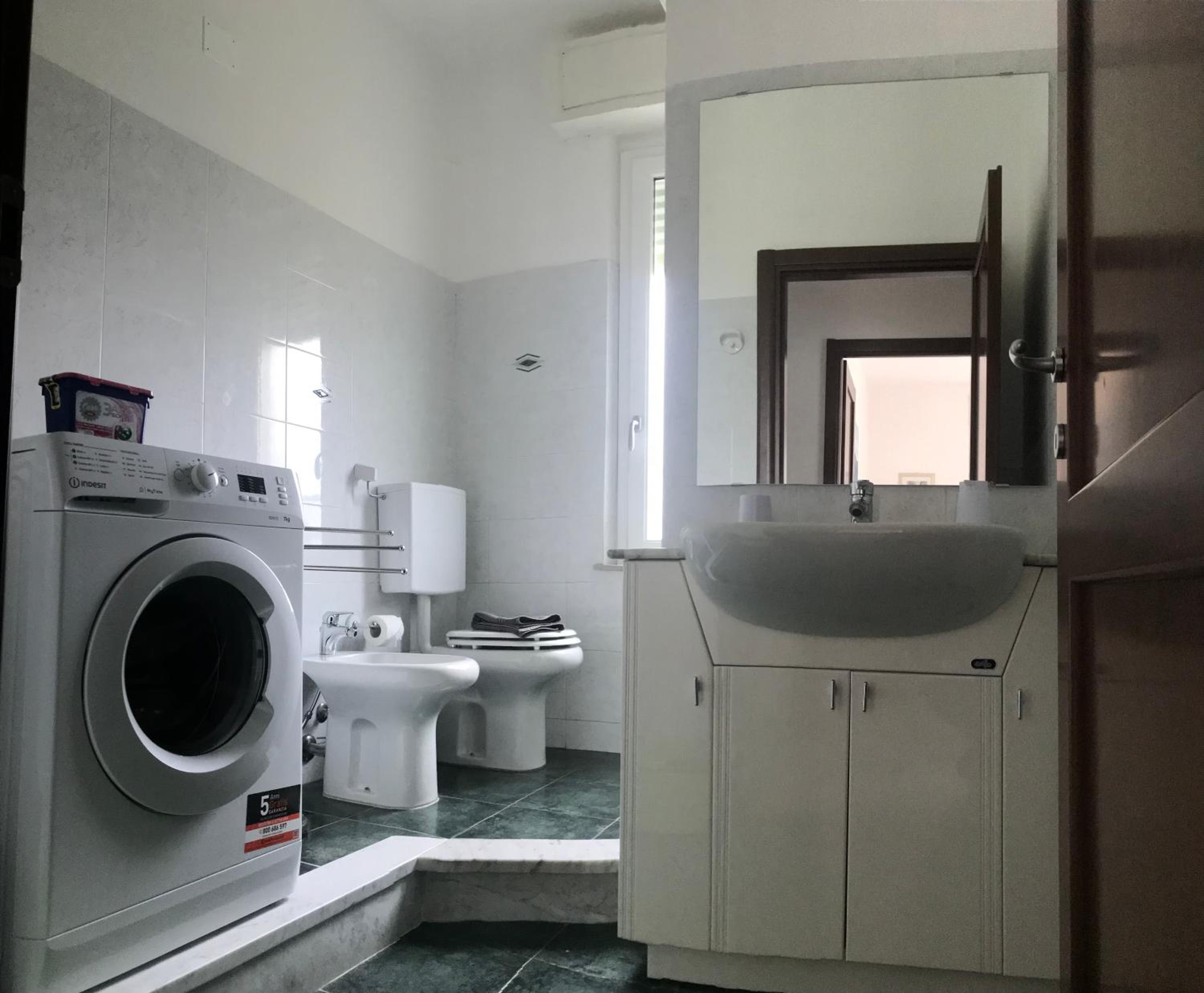 Two-Bedroom Apartment - Photo 28