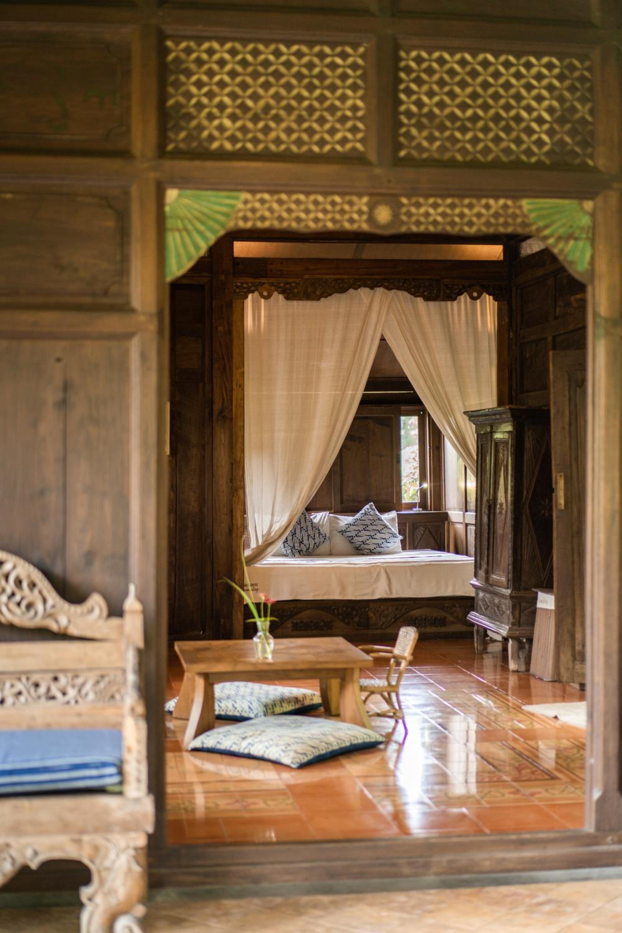 Deluxe Bungalow with Garden View - Photo 3