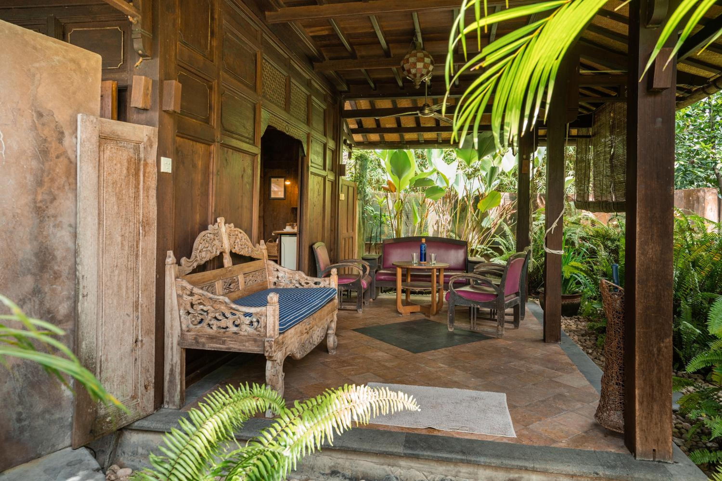 Deluxe Bungalow with Garden View - Photo 27