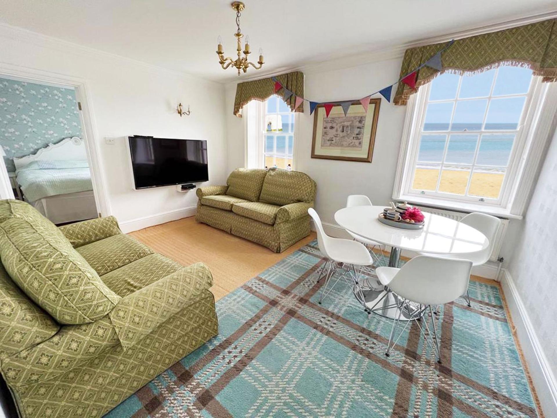 Apartment with Sea View