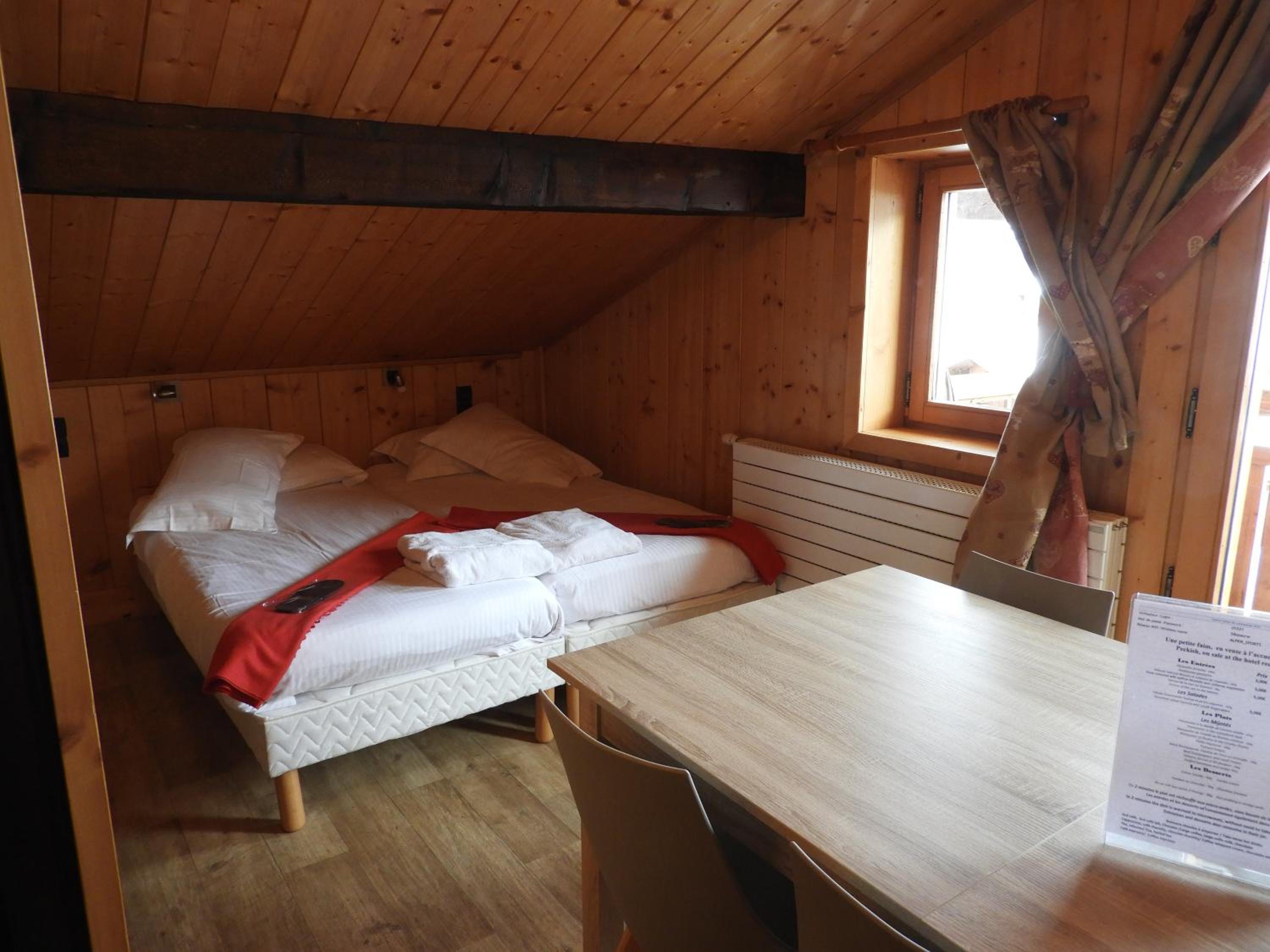 Two-Bedroom Suite with Mezzanine photo 2