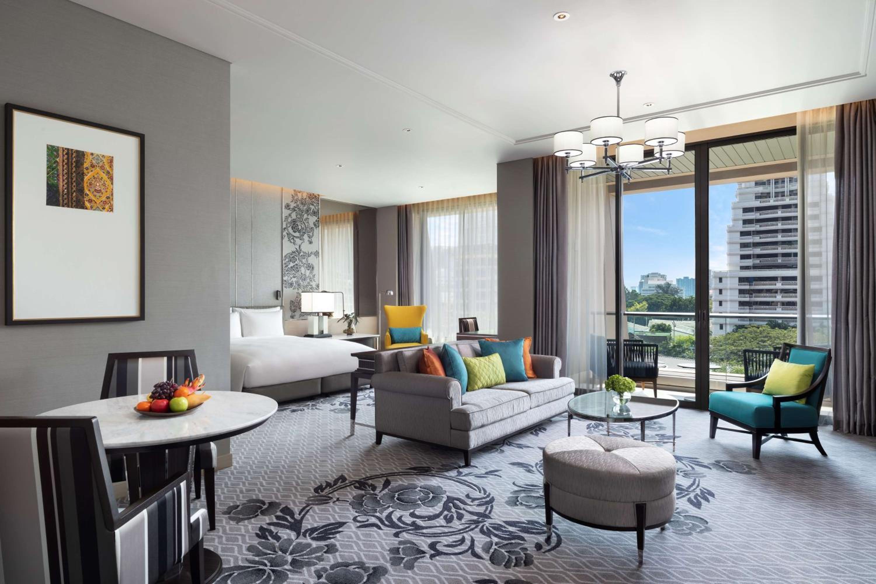 Executive Club King Room