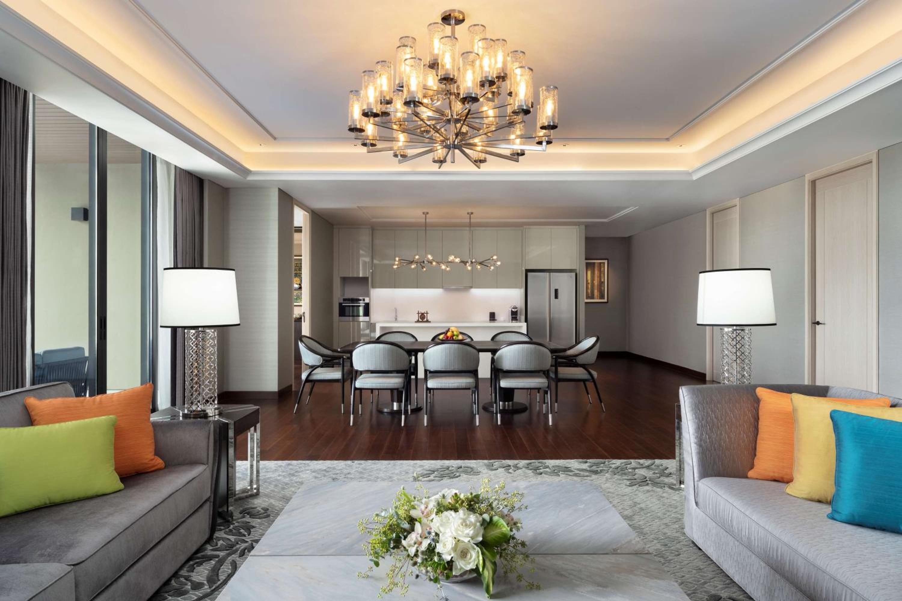 Sindhorn Presidential Suite