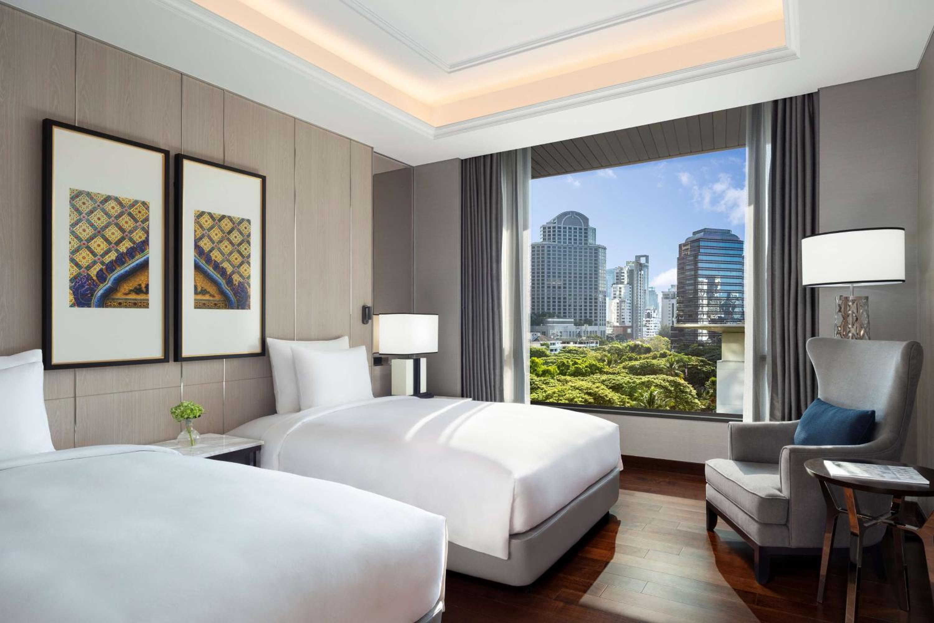 Grand Executive Suite photo 2