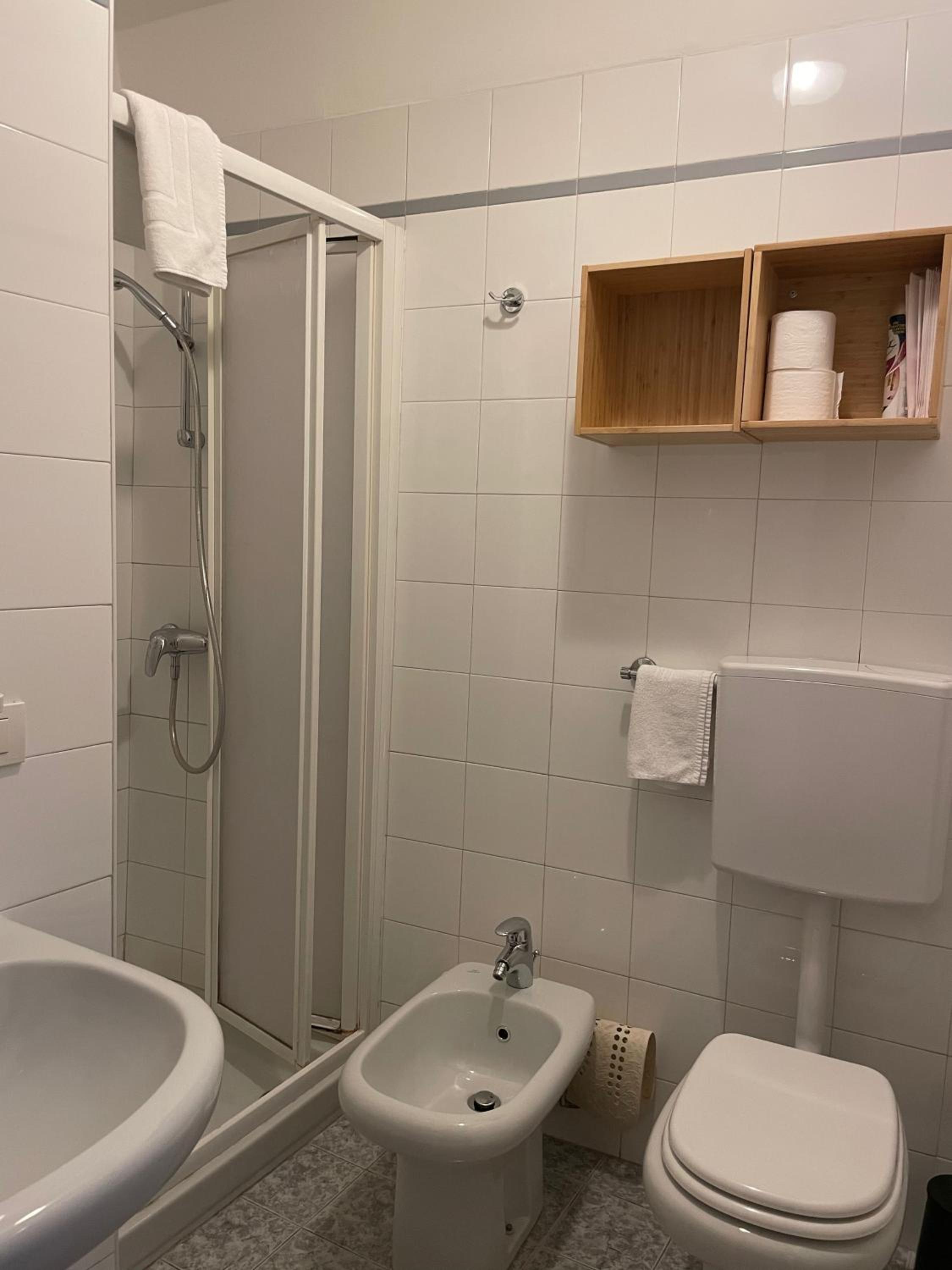 Double Room with Private External Bathroom photo 3