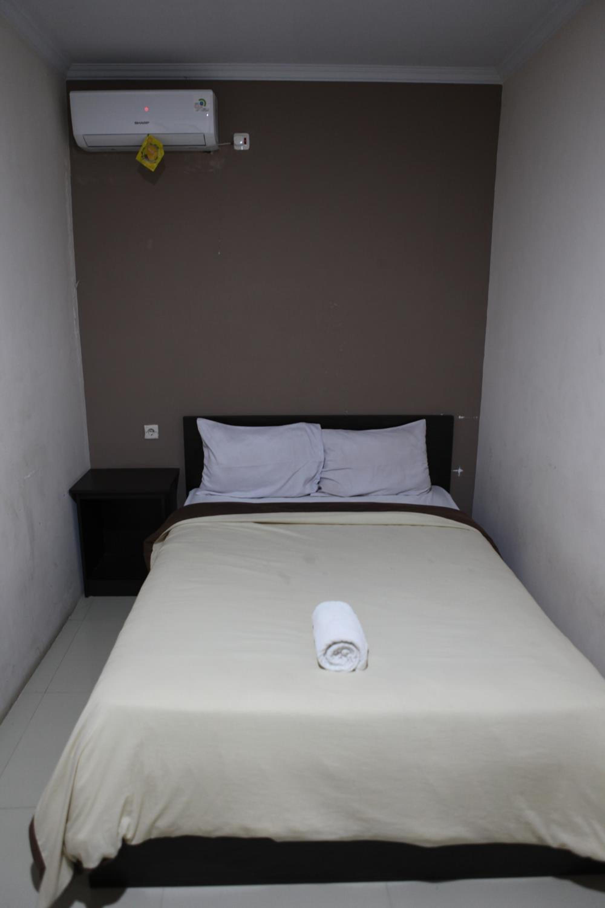 Standard Small Room - Photo 6
