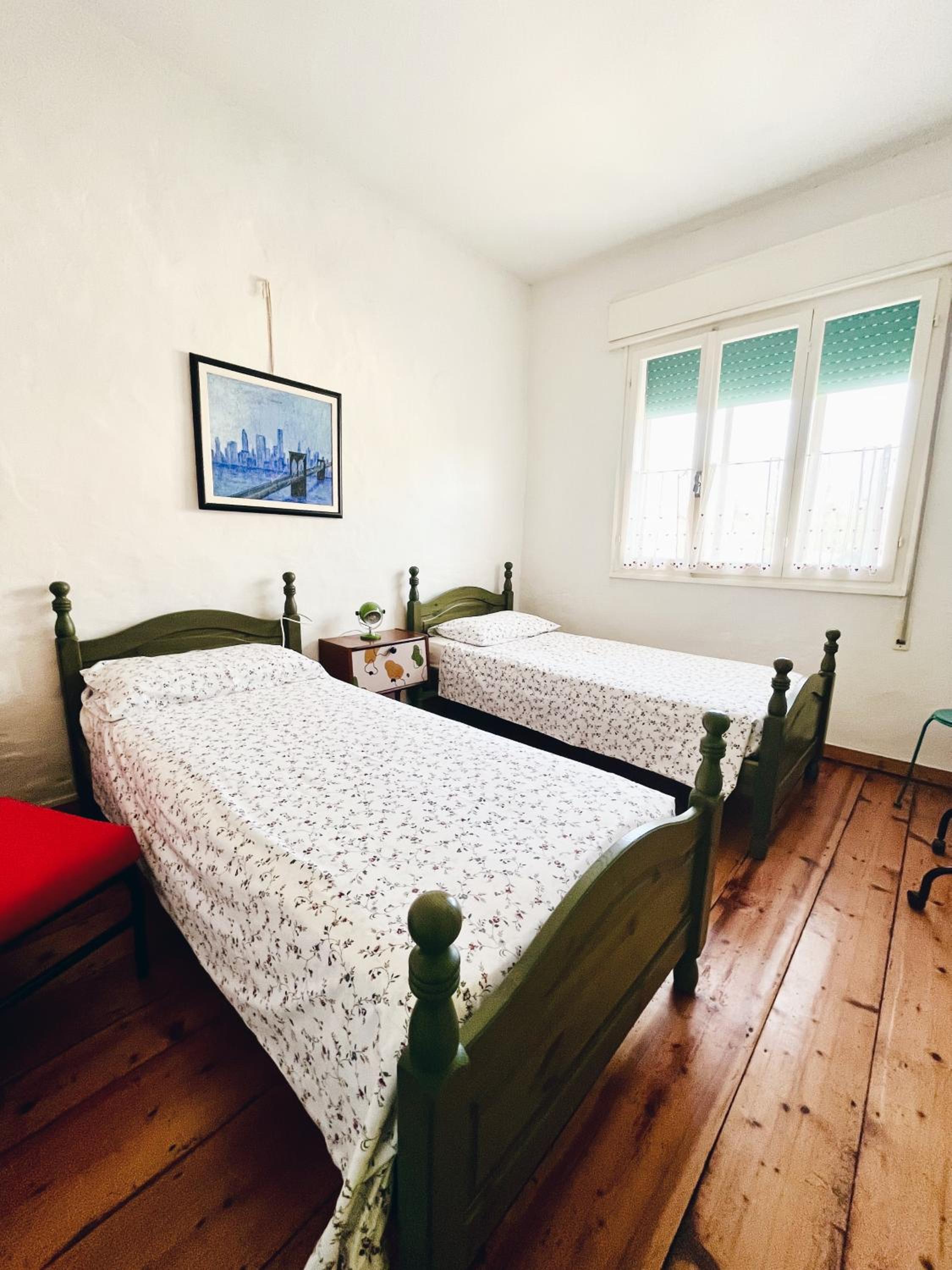 Two-Bedroom House - Photo 6