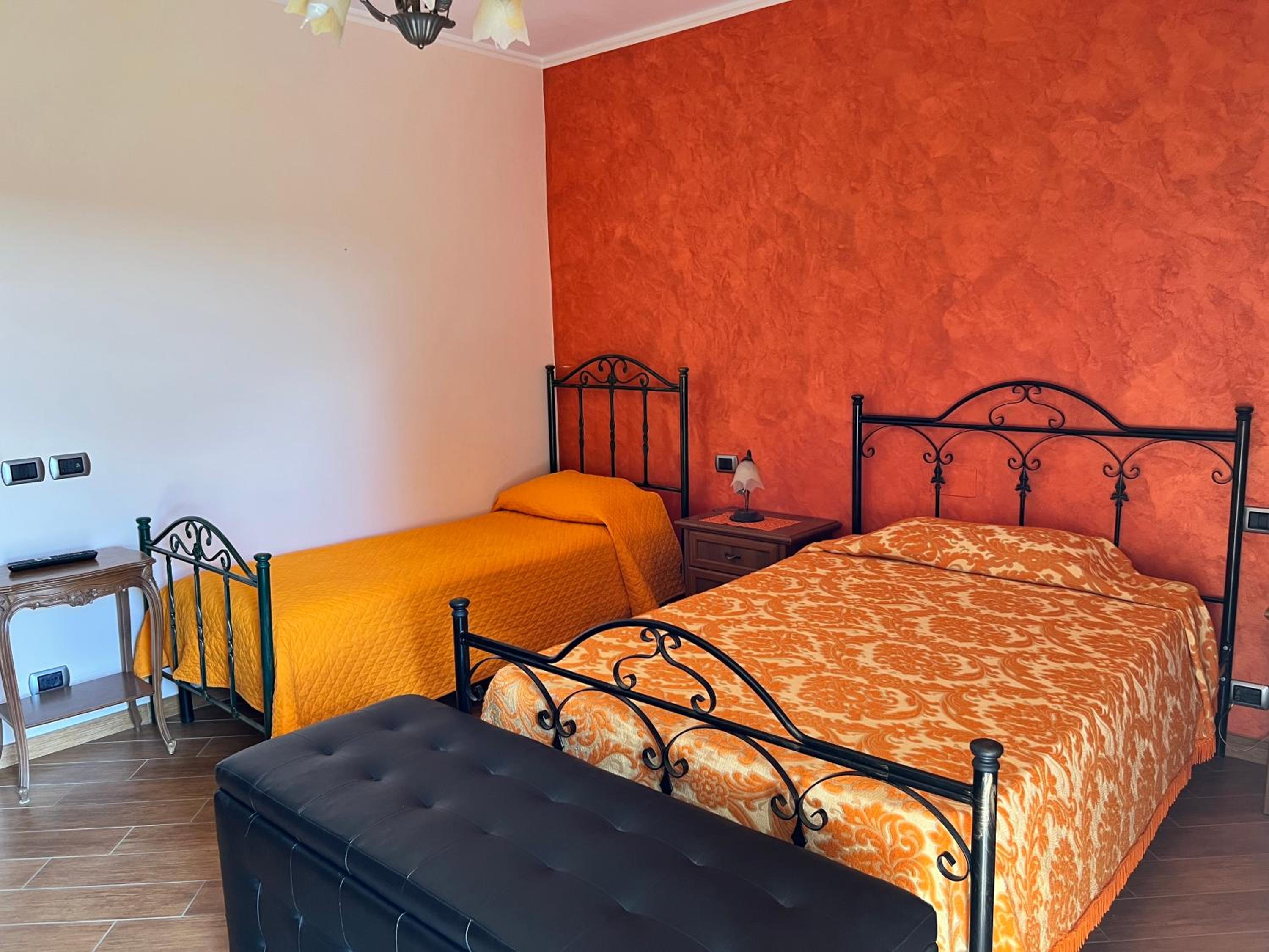 Triple Room - Photo 1