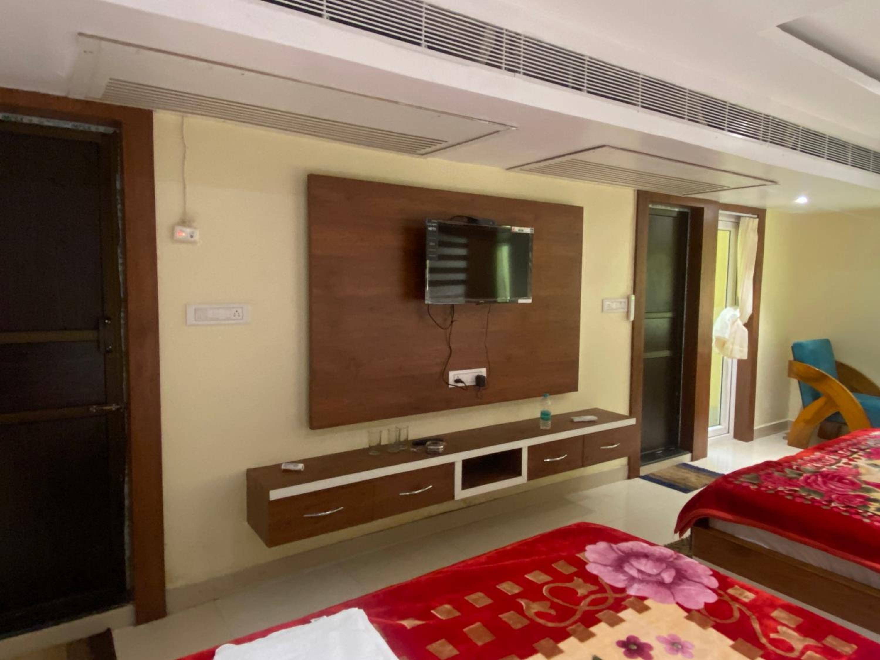 Deluxe Quadruple Room photo 2
