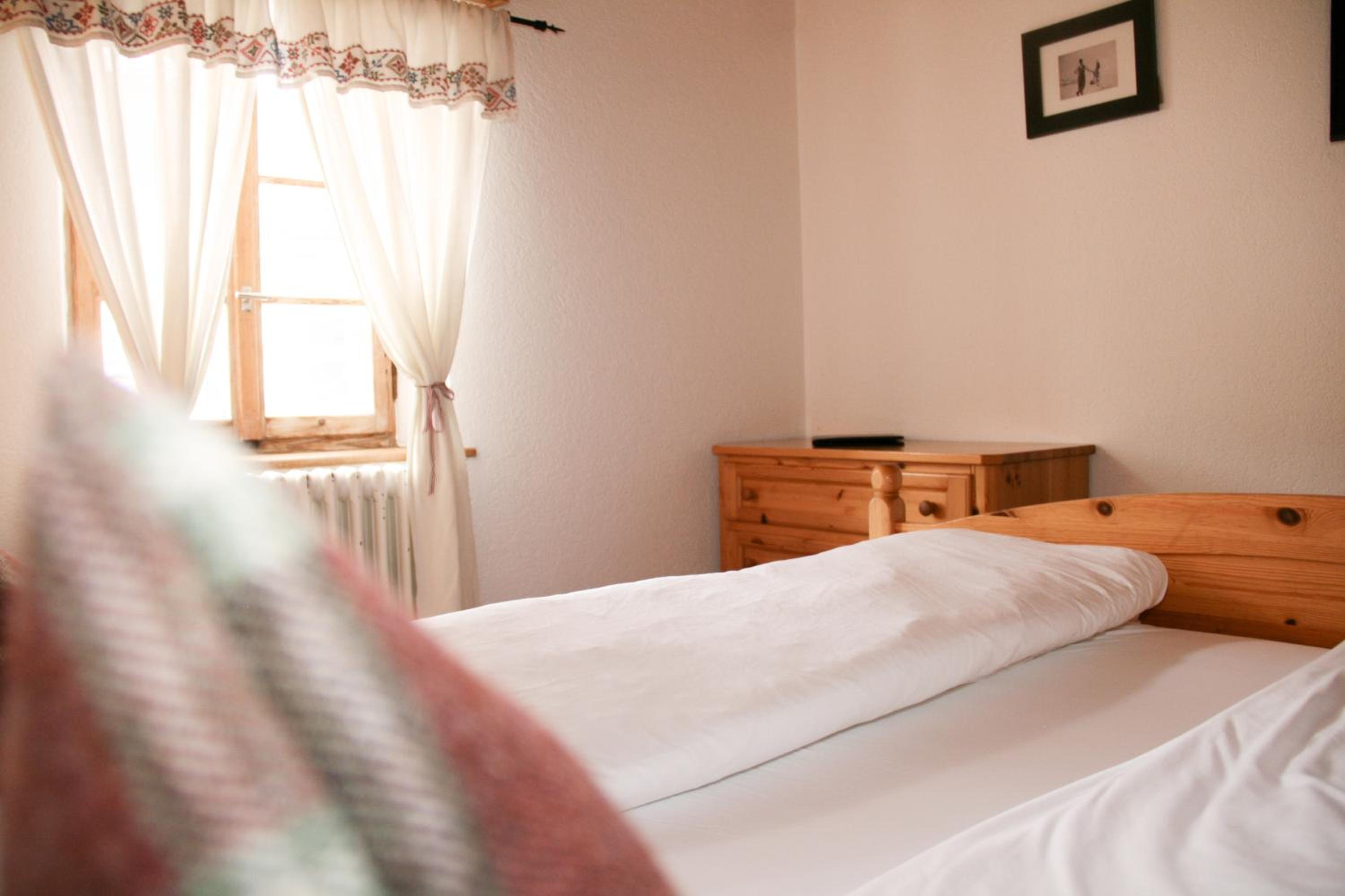 Small Double Room - Photo 4