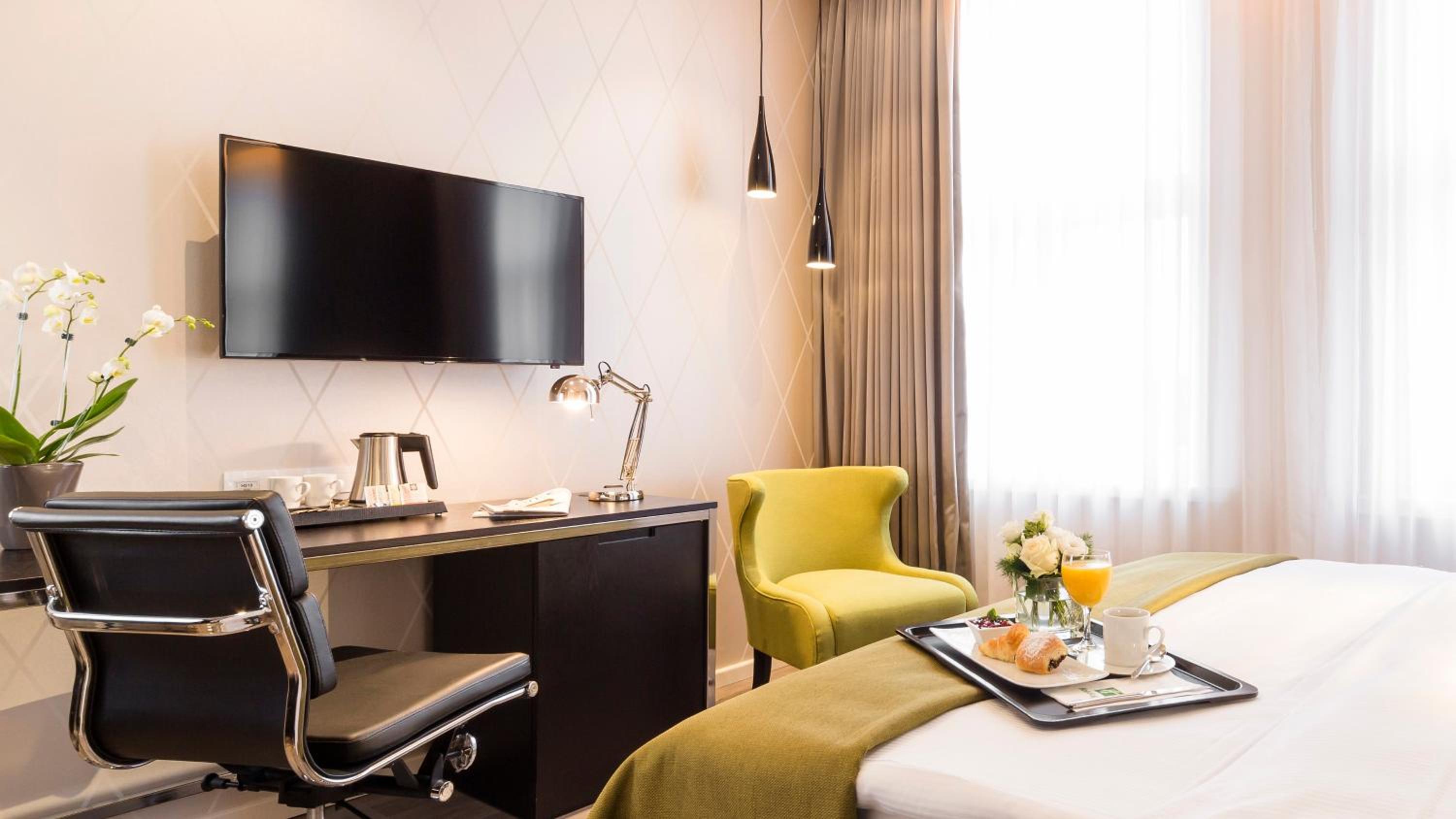 Premium Twin Room