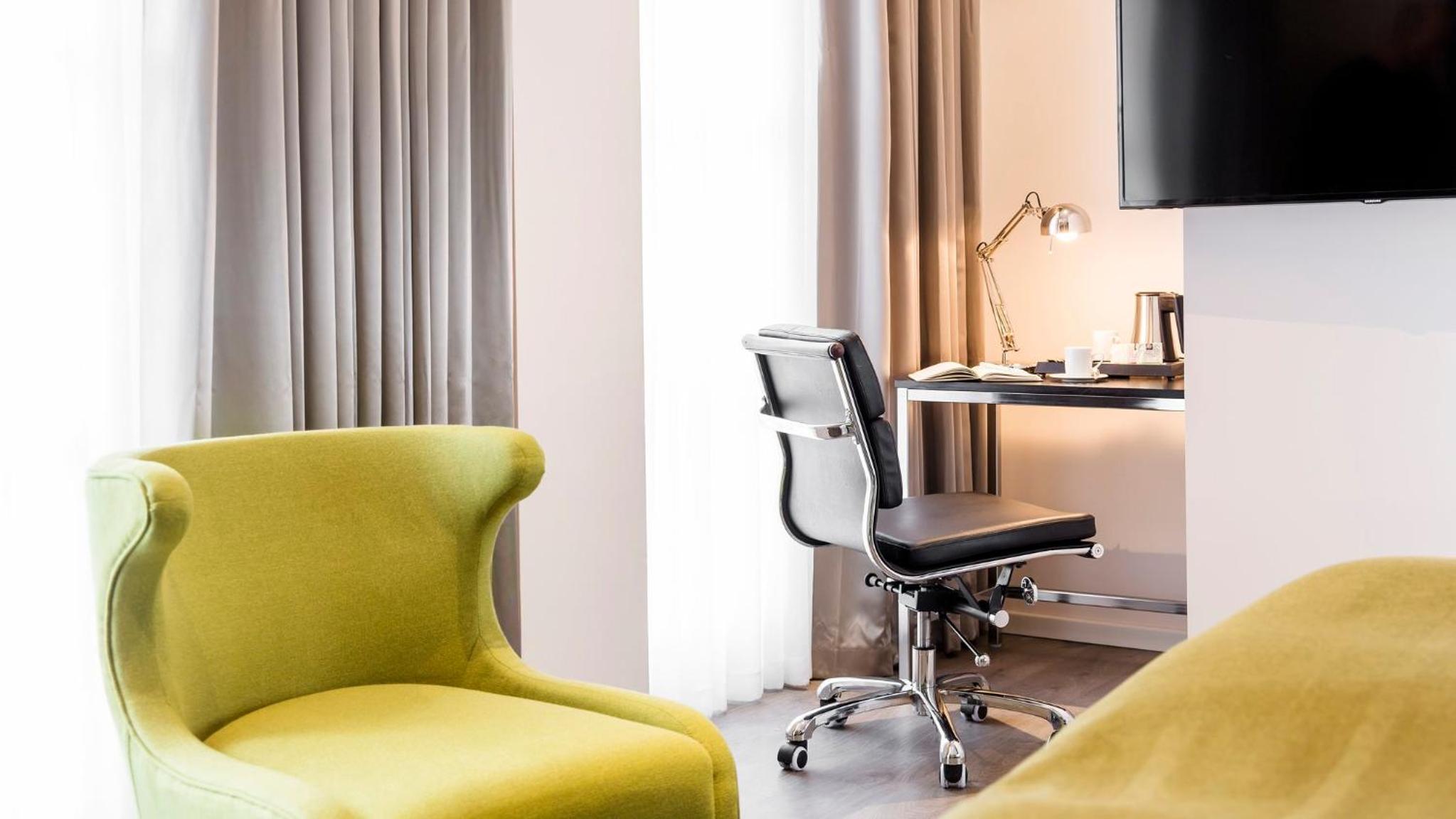 Premium Twin Room