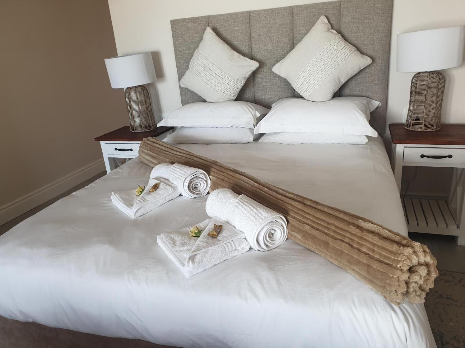 Deluxe Double Room with Sea View - Photo 5