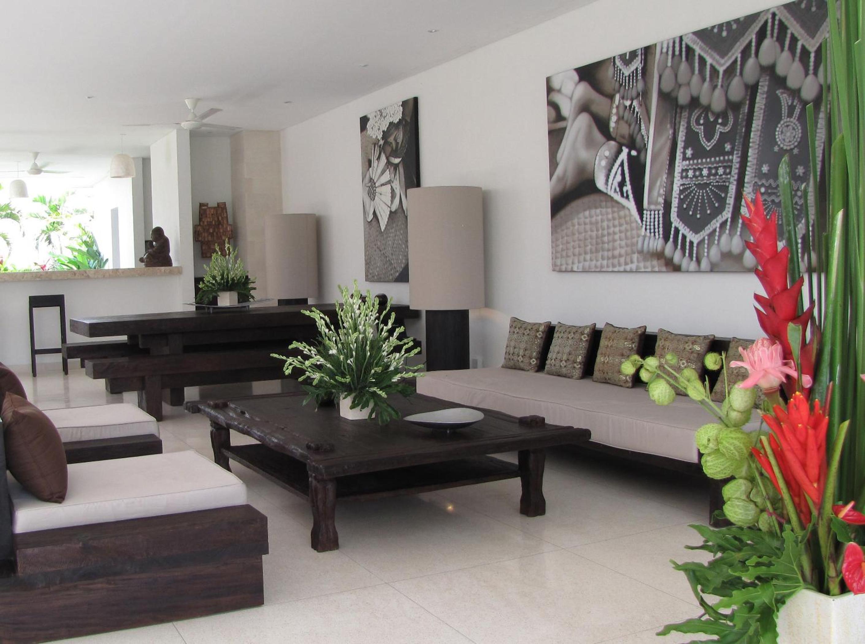 Five-Bedroom Villa with Private Pool and Fully Equipped Kitchenette - Photo 52