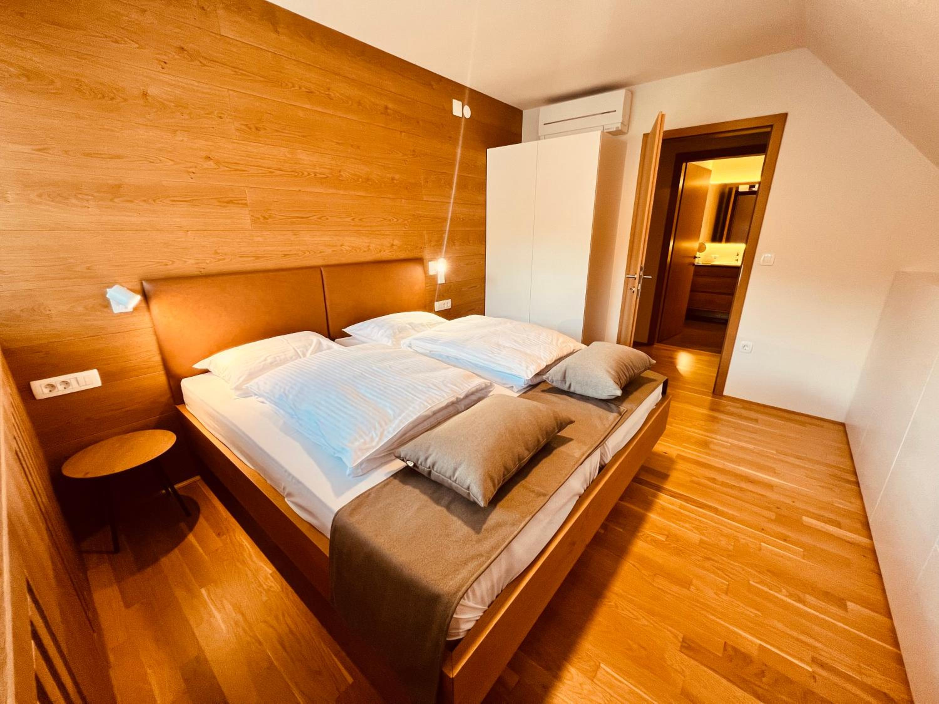 Superior Apartment photo 3