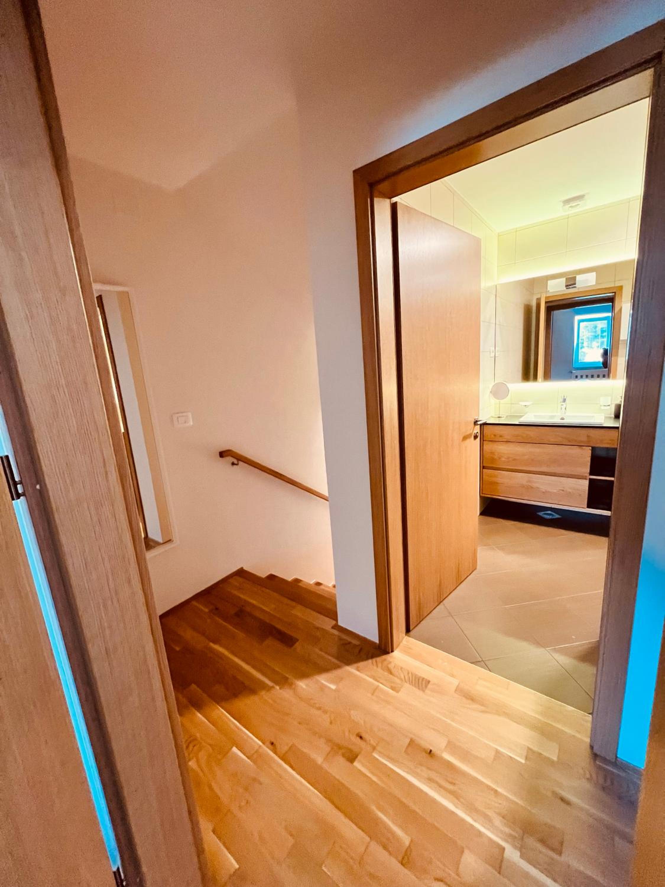 Superior Apartment photo 2