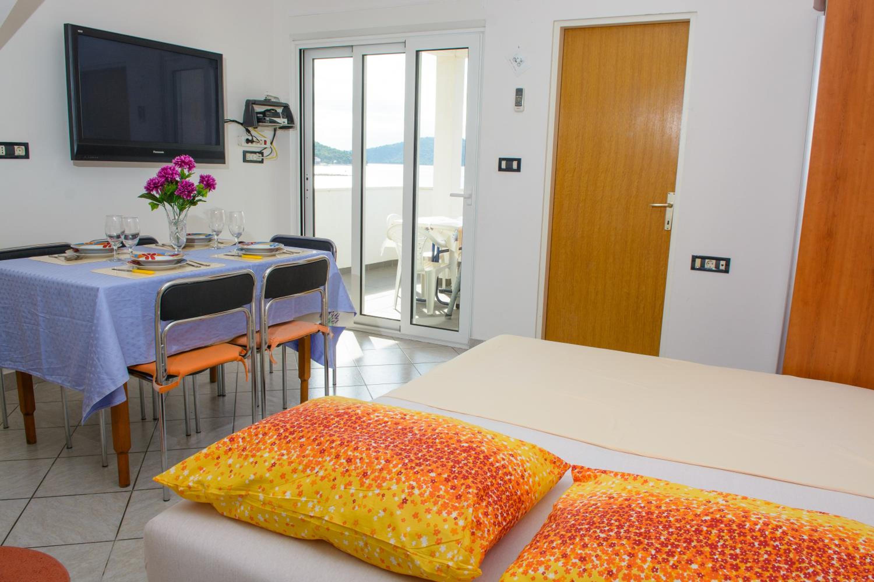 Apartment with Sea View photo 1