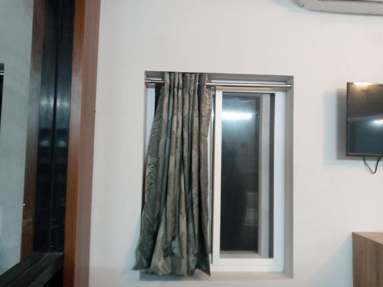 One-Bedroom Apartment - Photo 41