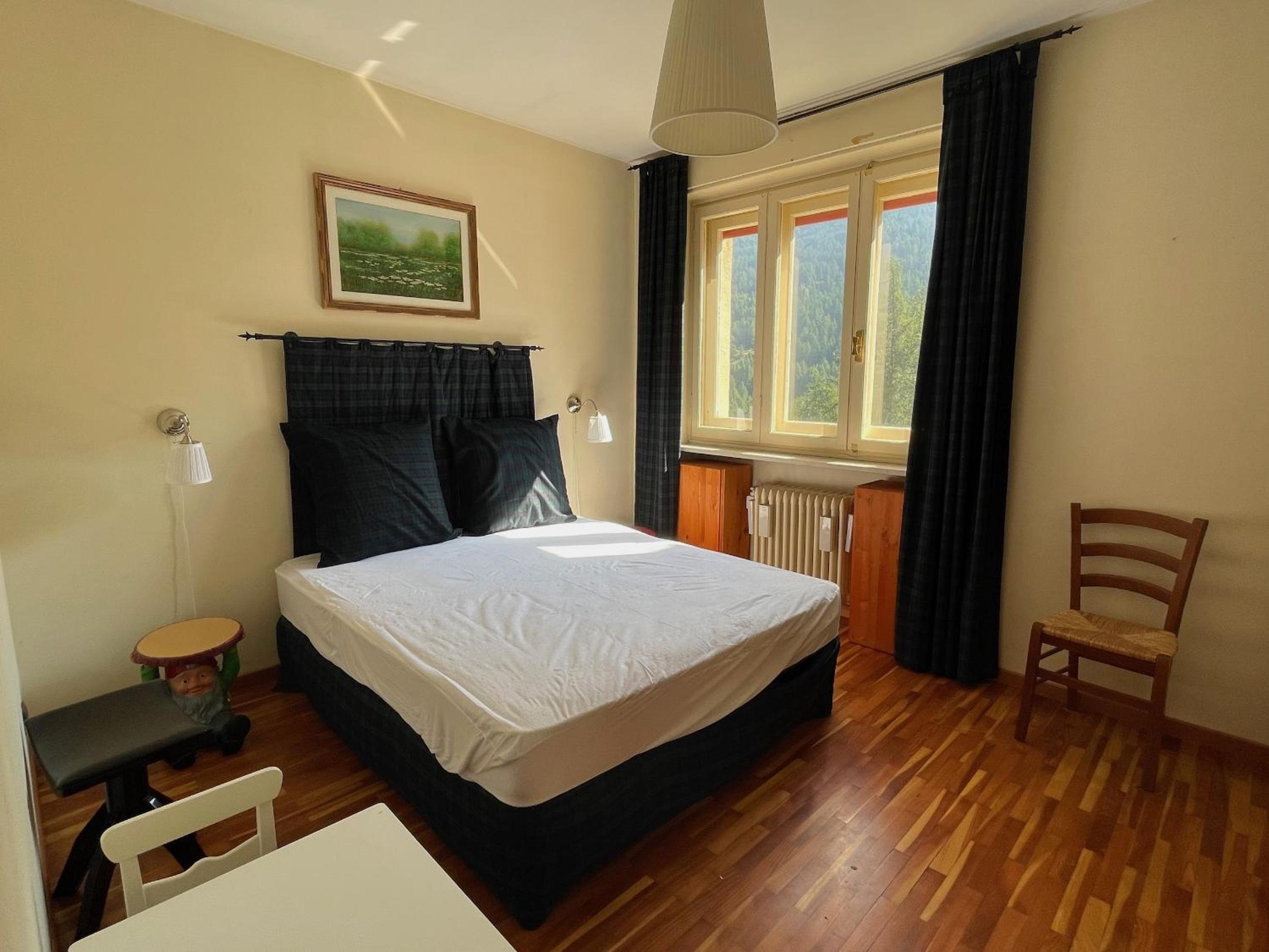 Apartment with Mountain View photo 1