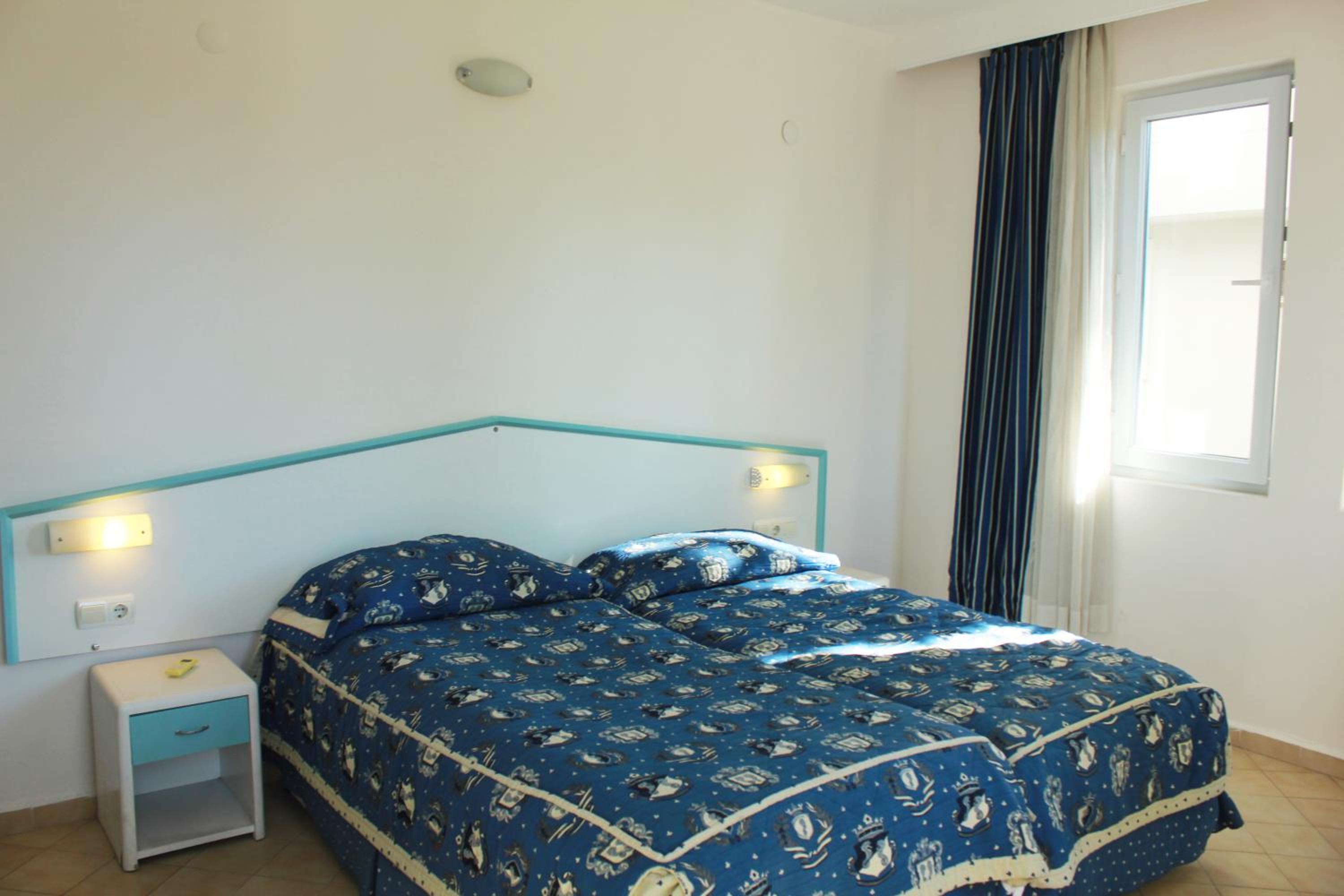 Classic Quadruple Room