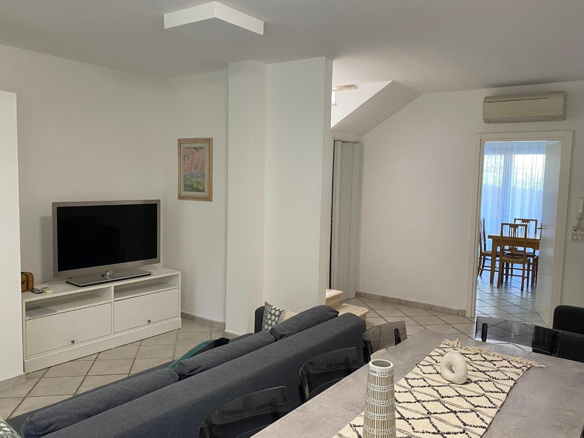 Three-Bedroom Villa photo 1