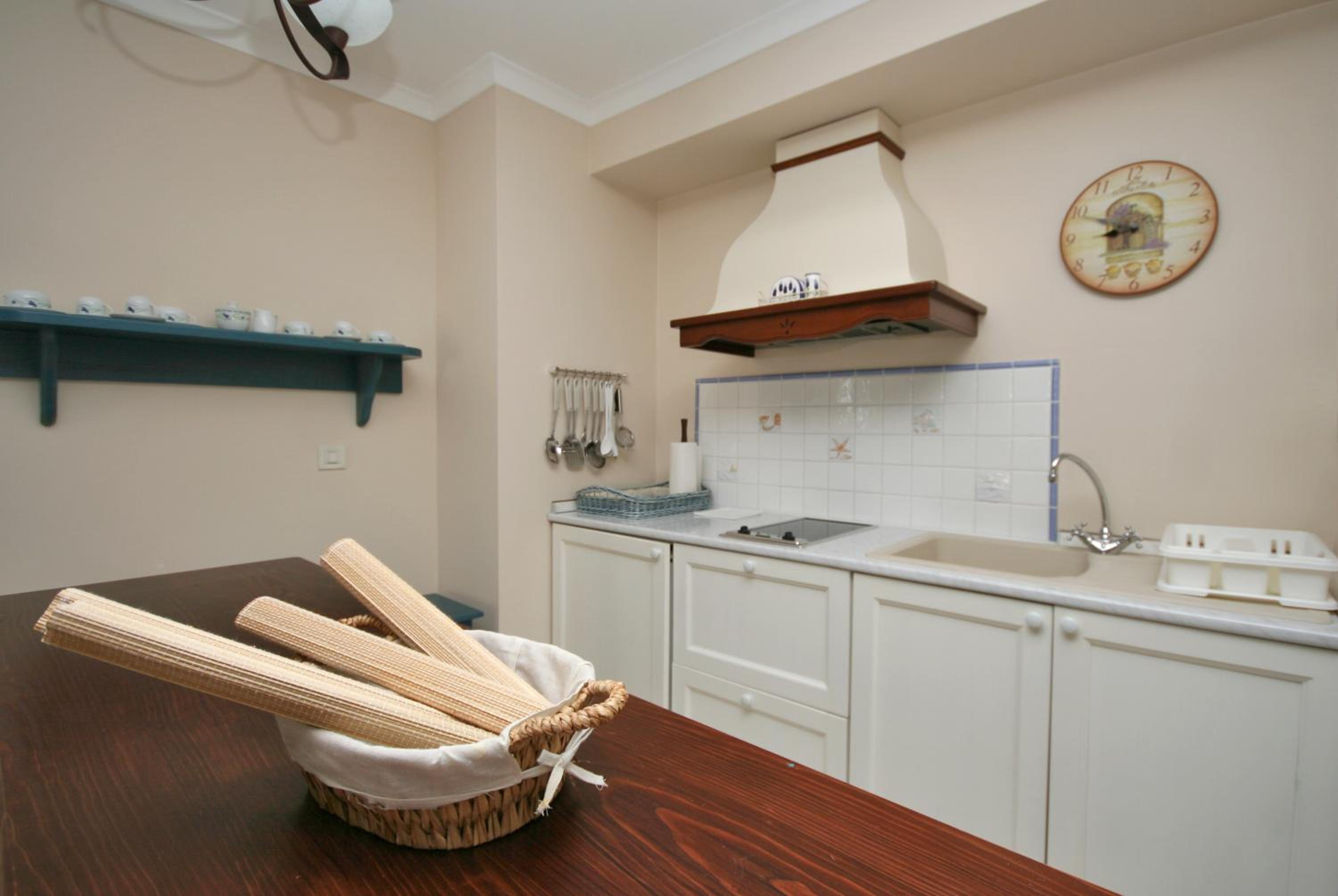 Family Apartment with Sea View photo 2
