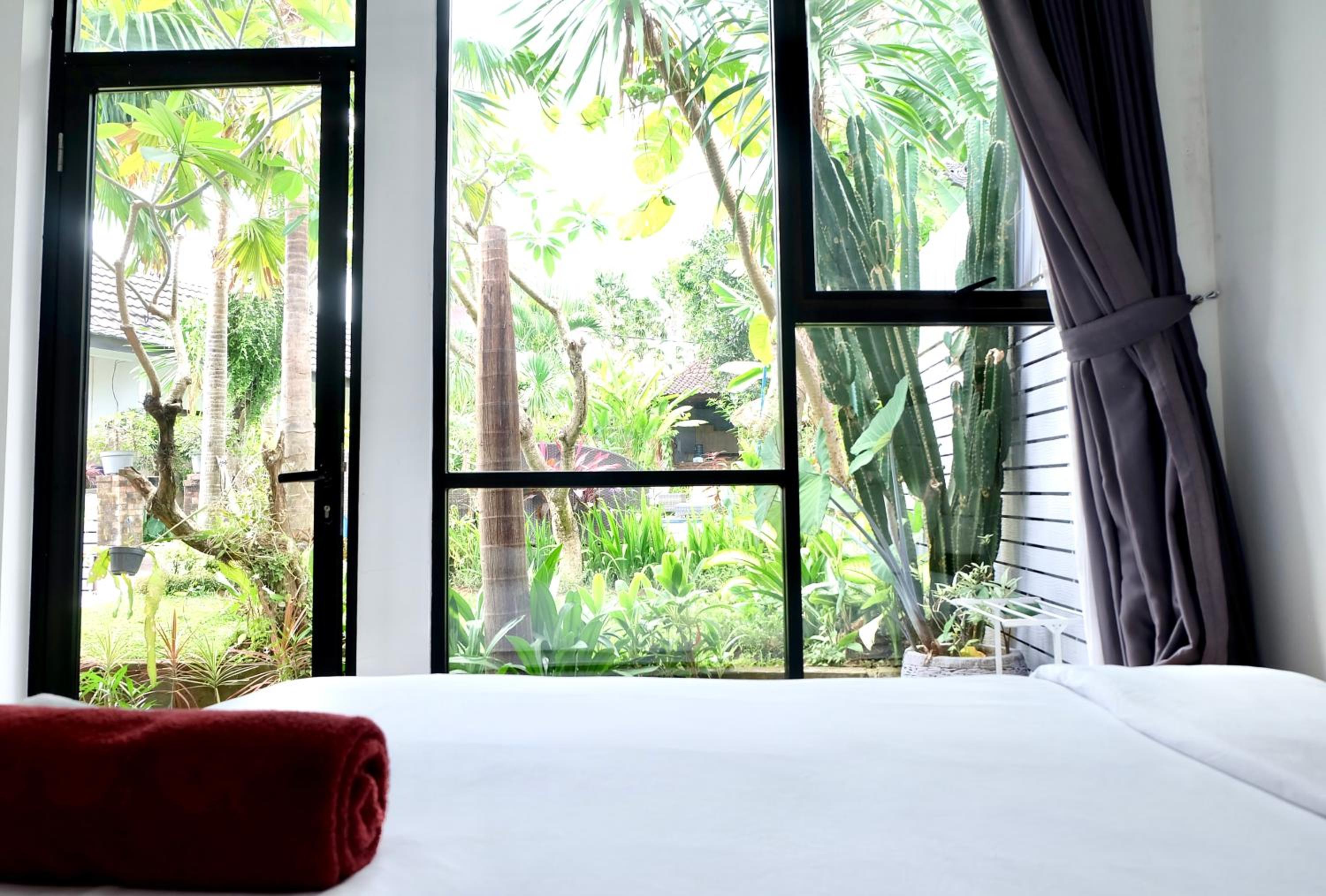 Double Room - Photo 8