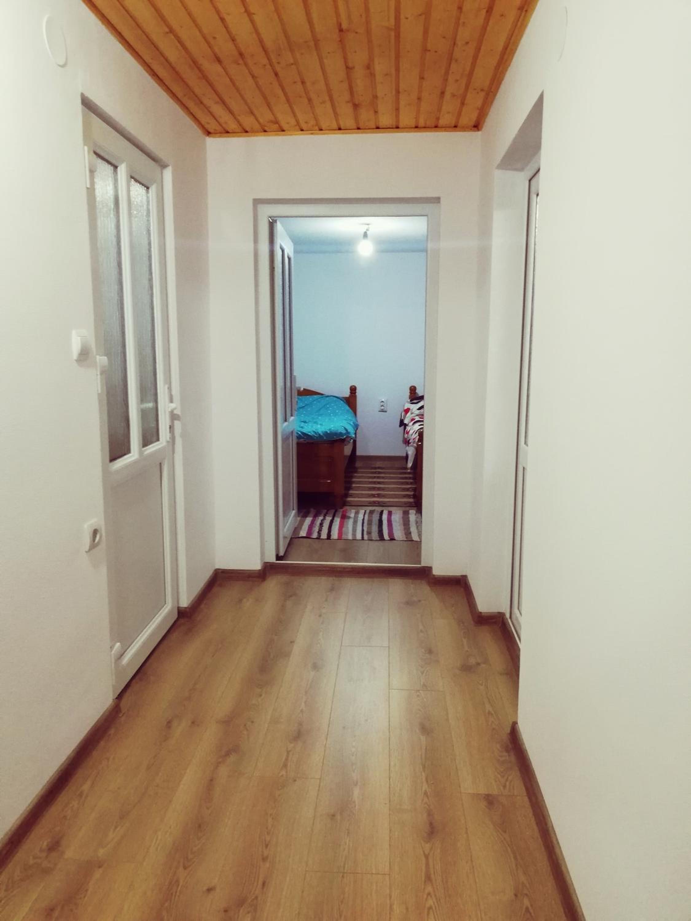Two-Bedroom House - Photo 1