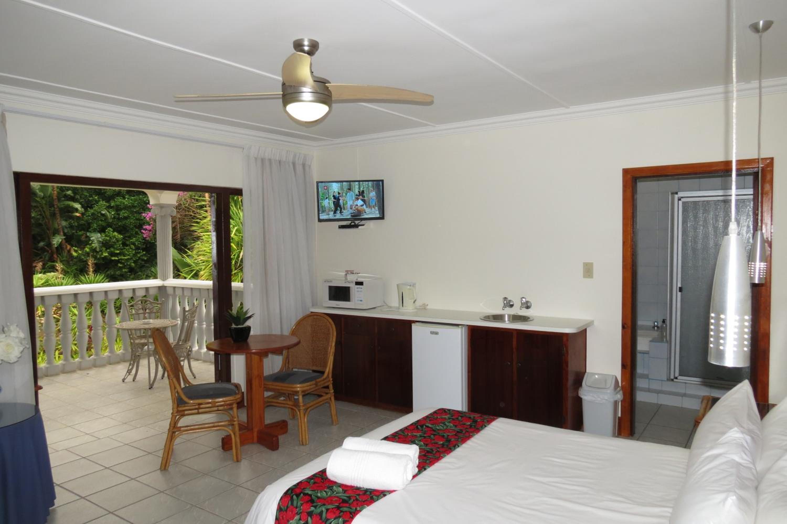 Suite with Garden View photo 1