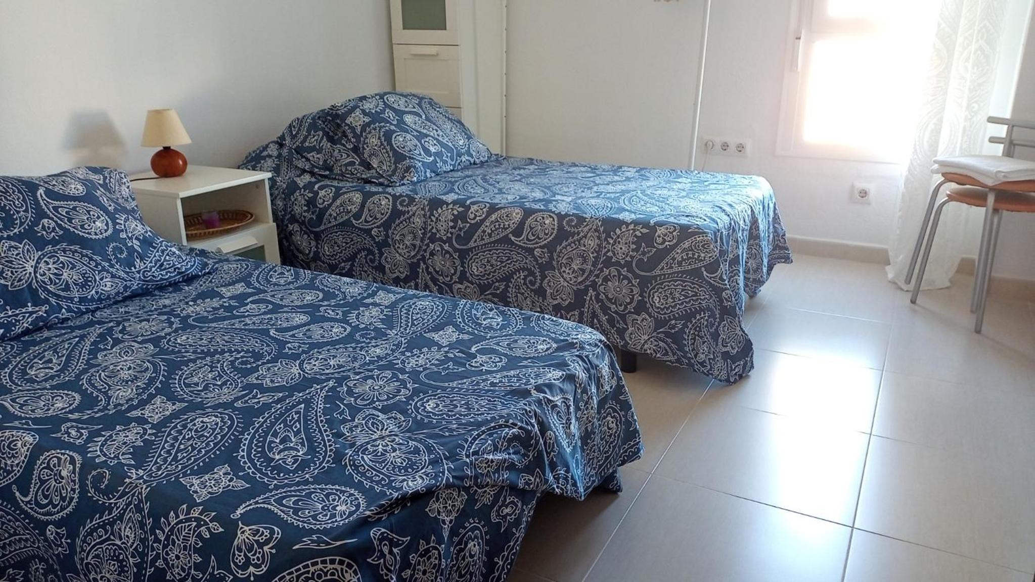 Budget Twin Room photo 2