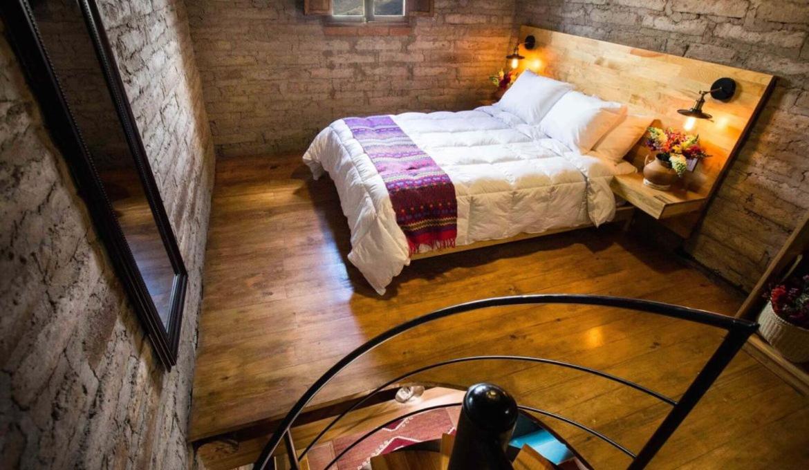Double Room - Photo 12