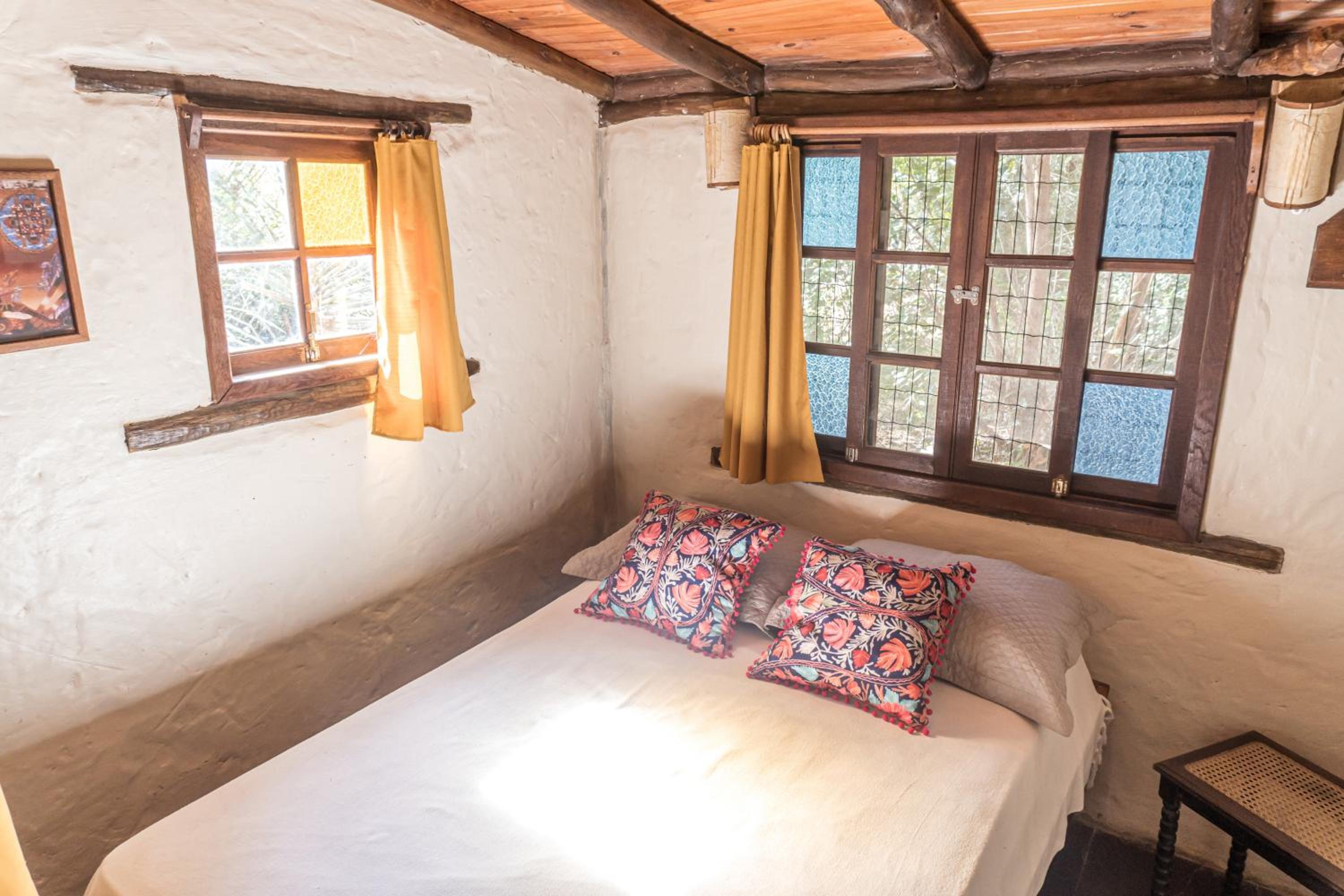 Chalet (6 Adults) photo 1