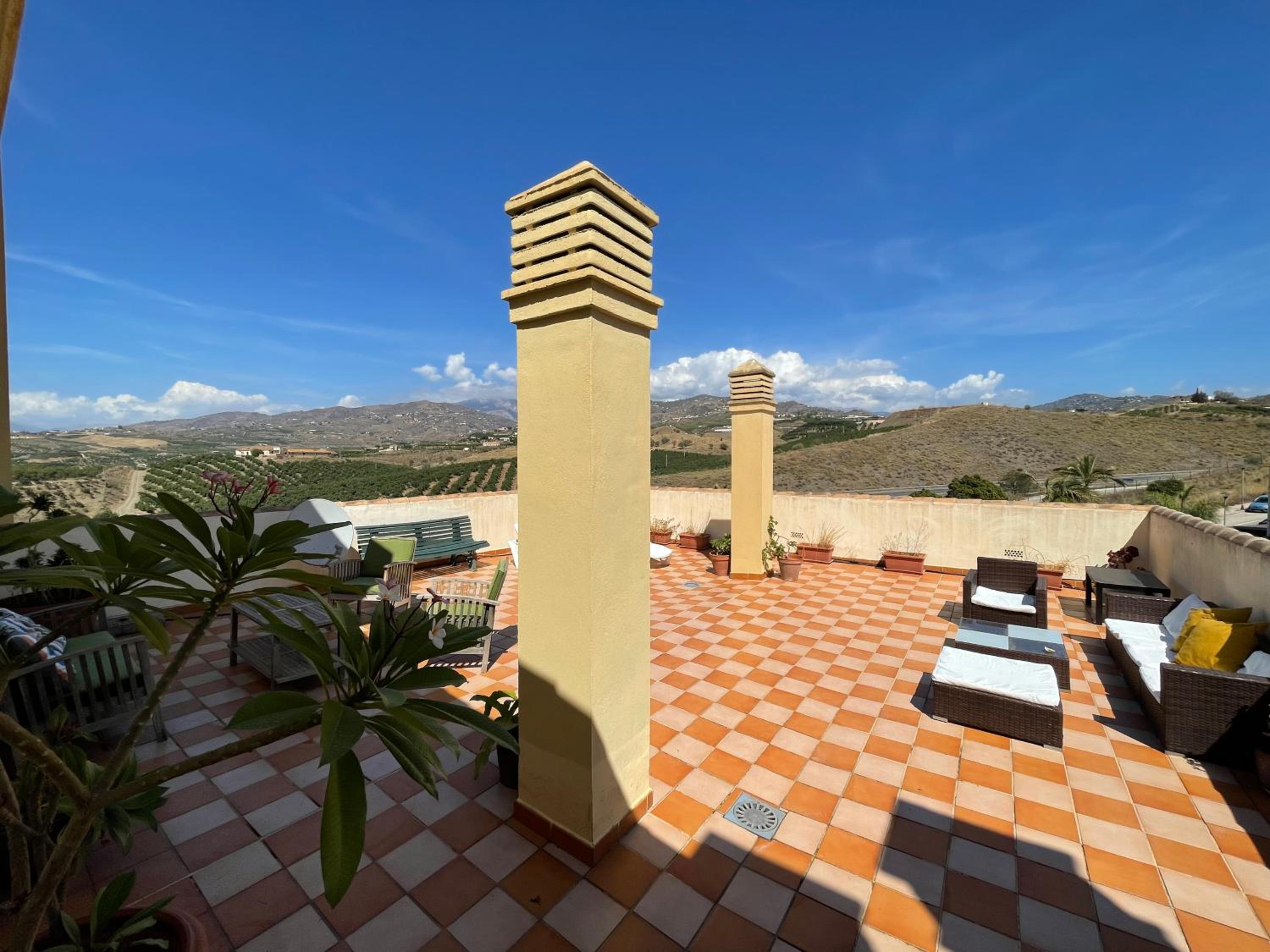 Penthouse Apartment photo 3