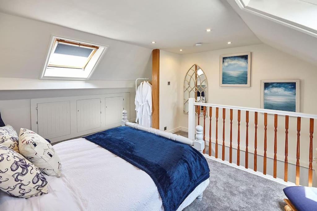 Two-Bedroom House photo 3