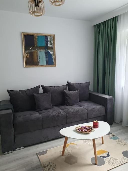 One-Bedroom Apartment - Photo 14