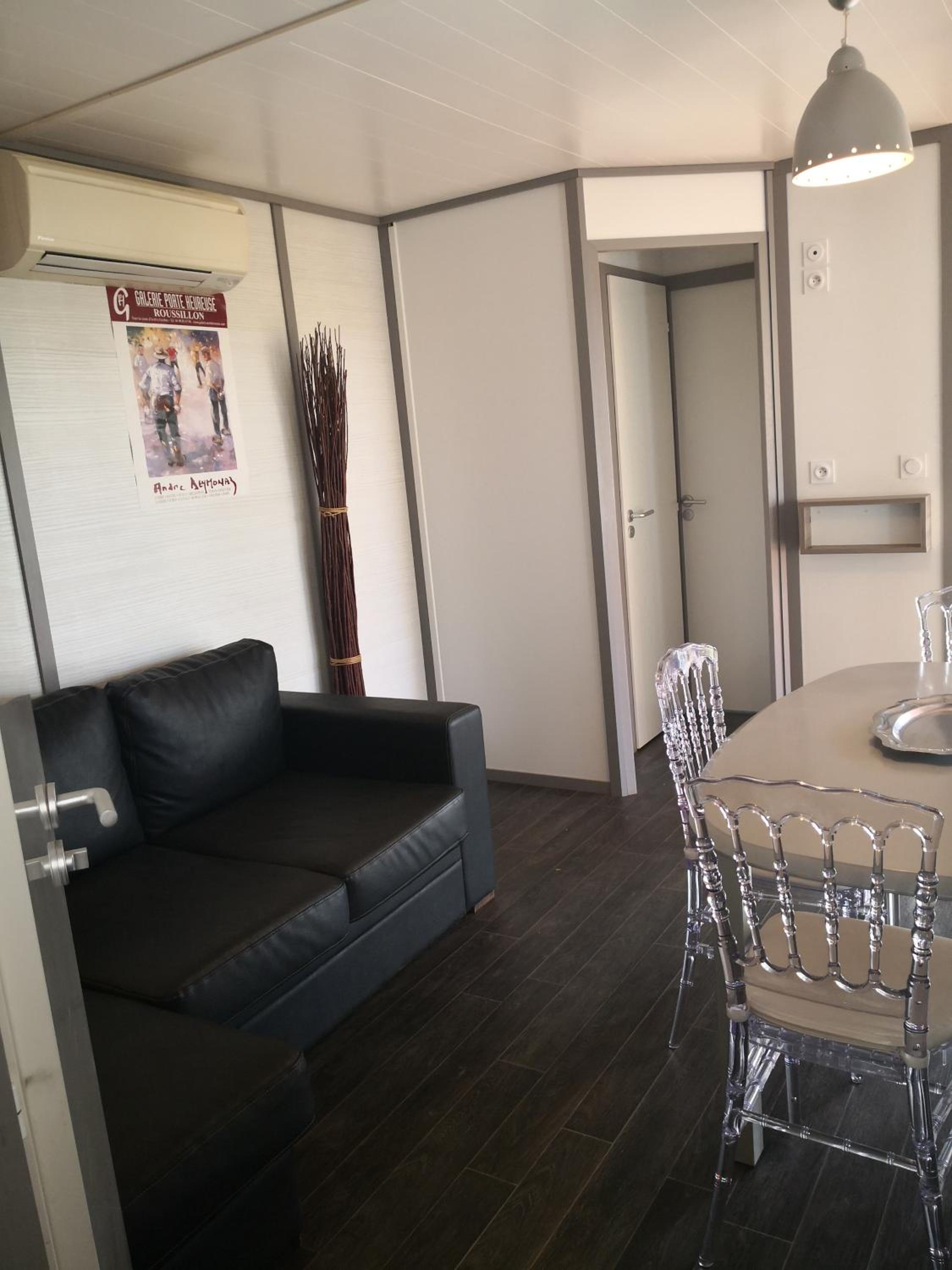 Prestige Two-Bedroom Chalet (5 Adults) photo 1