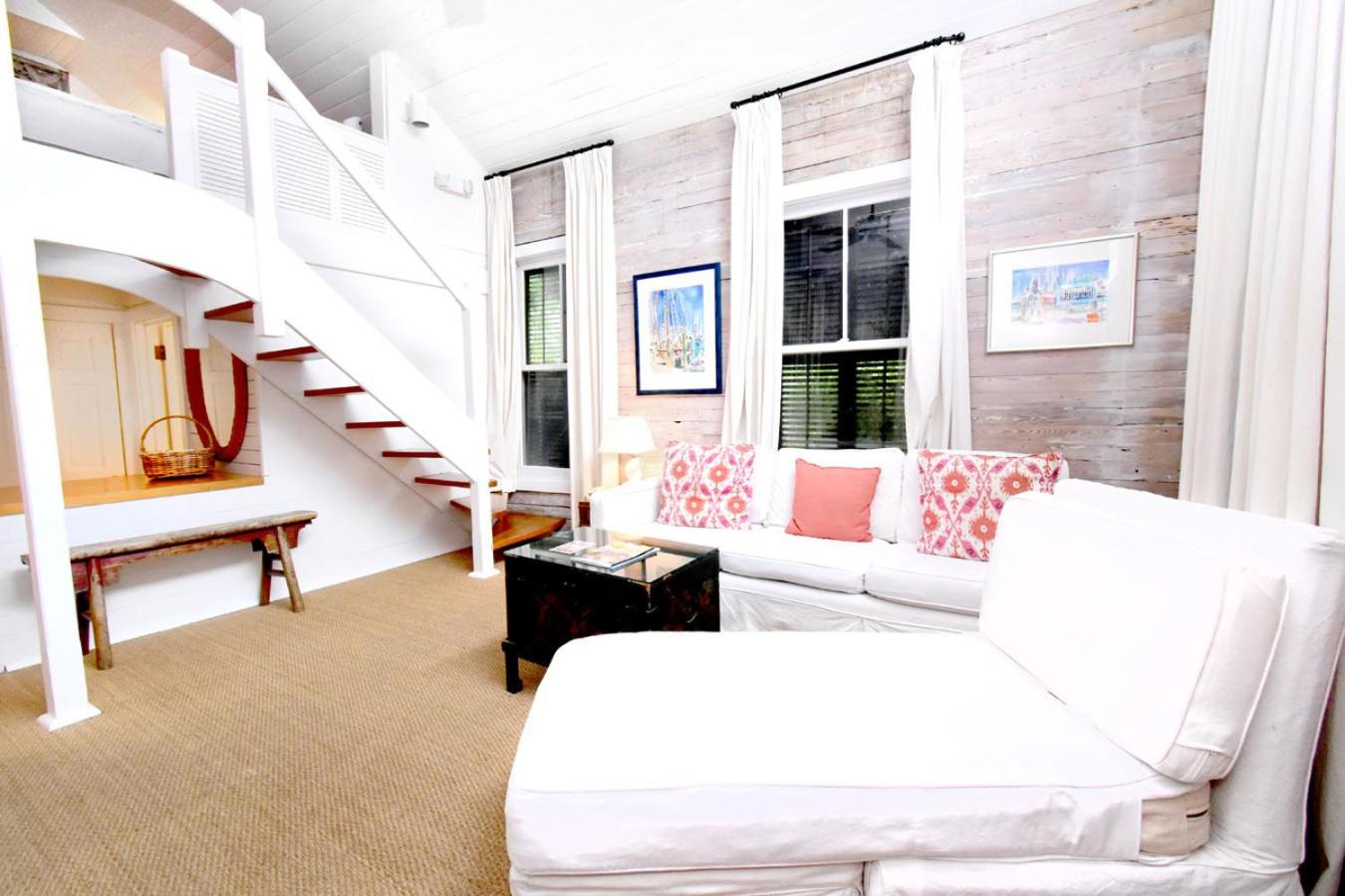 Deluxe Queen Room - Photo 4
