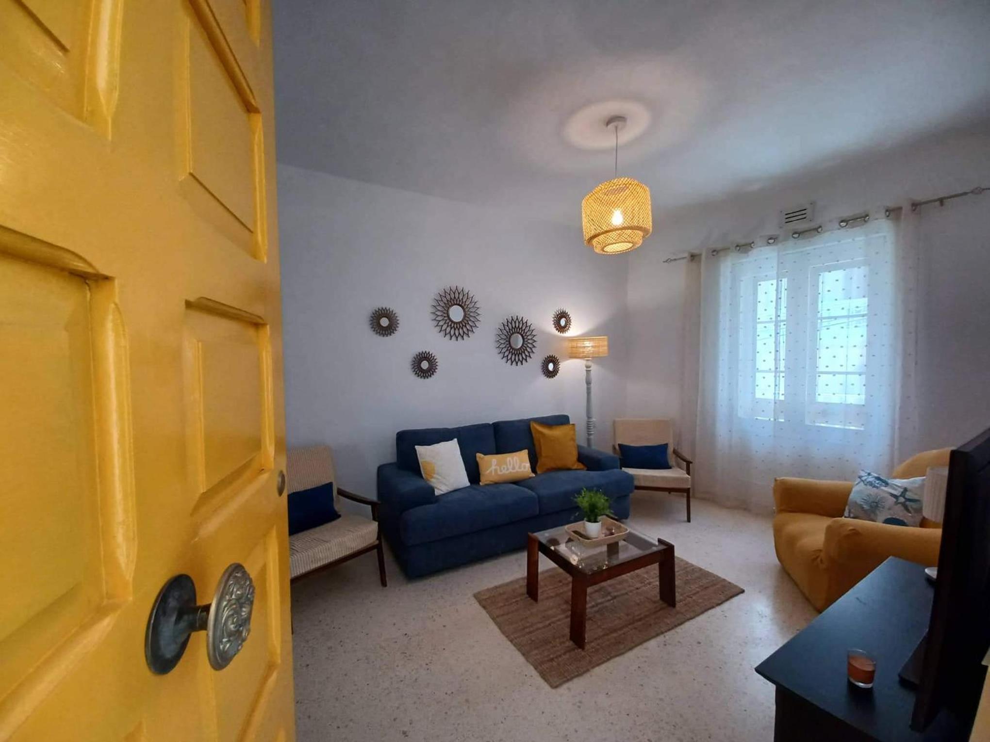 Three-Bedroom Apartment photo 1