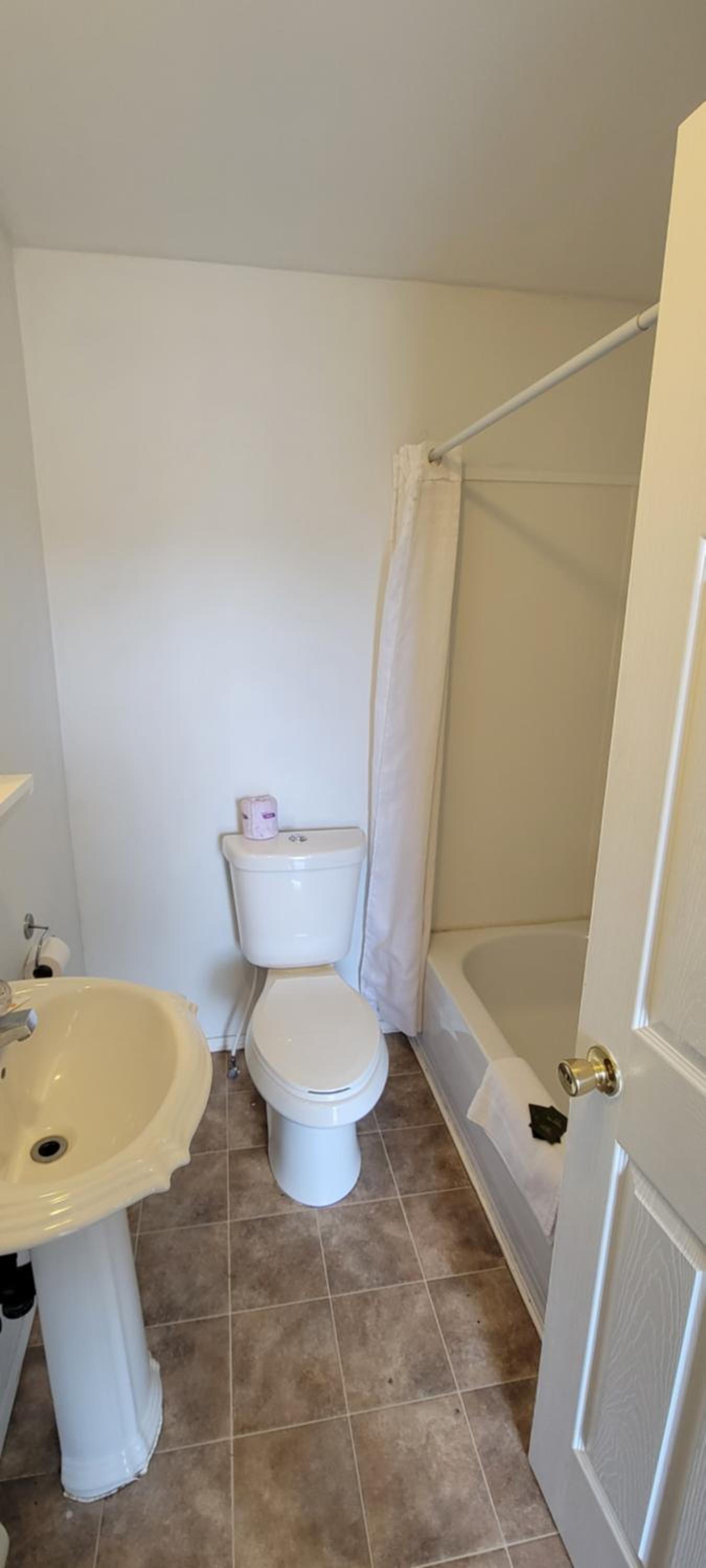 Queen Room photo 3