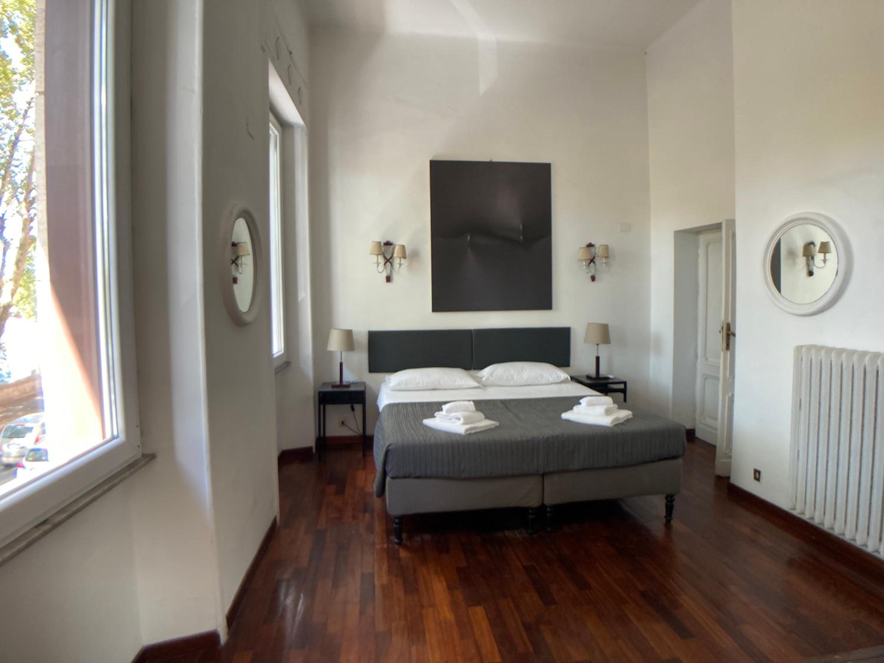 Two-Bedroom Apartment photo 2