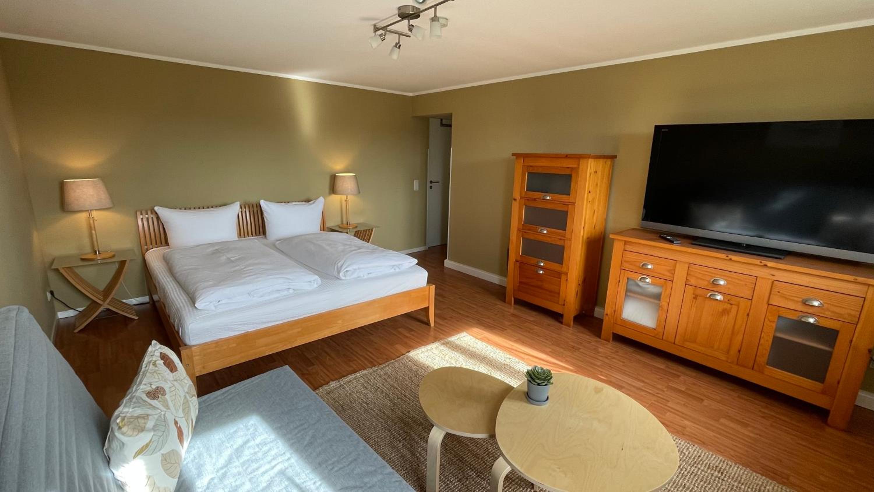 Quadruple Room with Bath photo 1