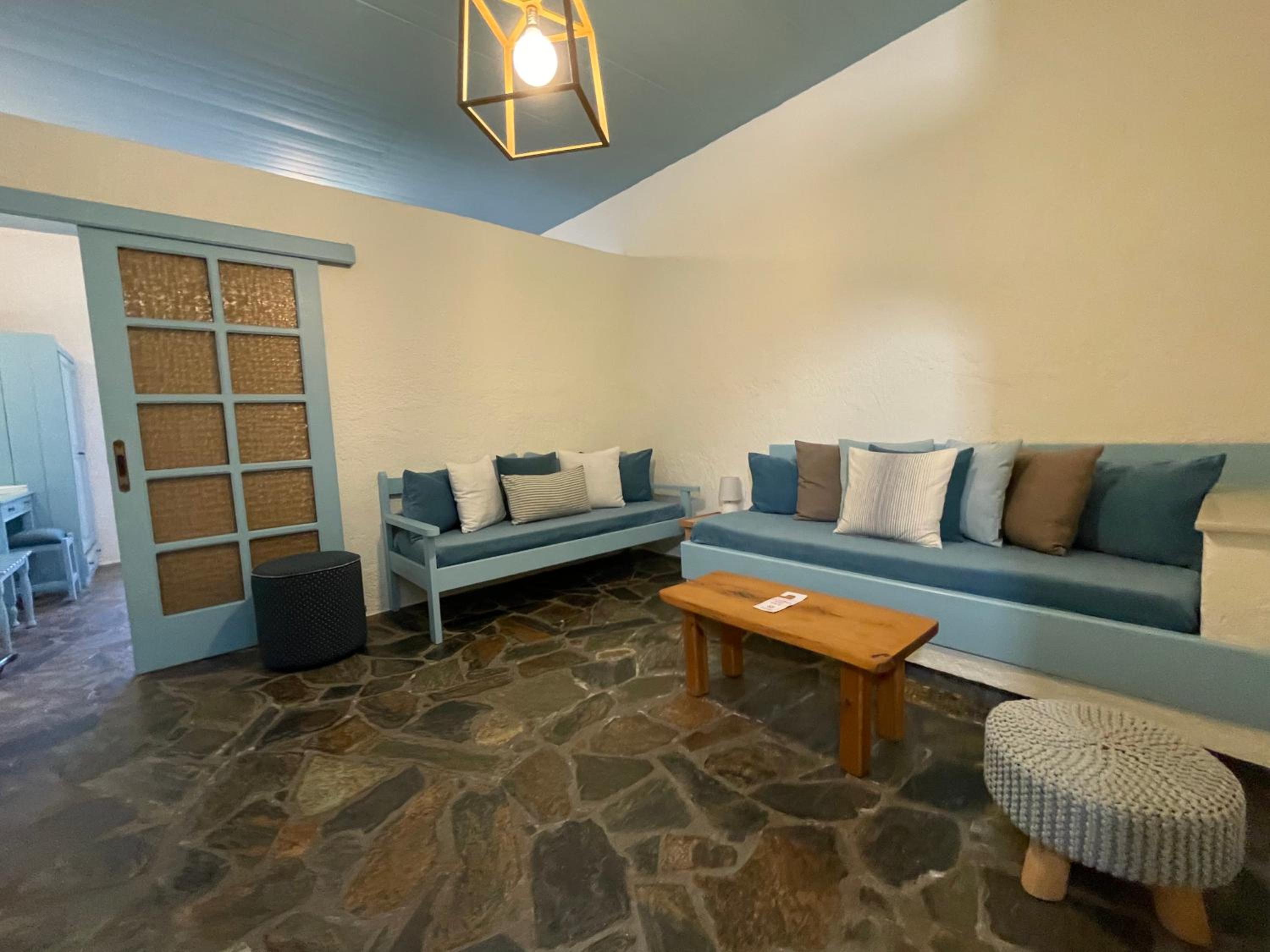 Suite with Sea View (2 Adults) photo 3