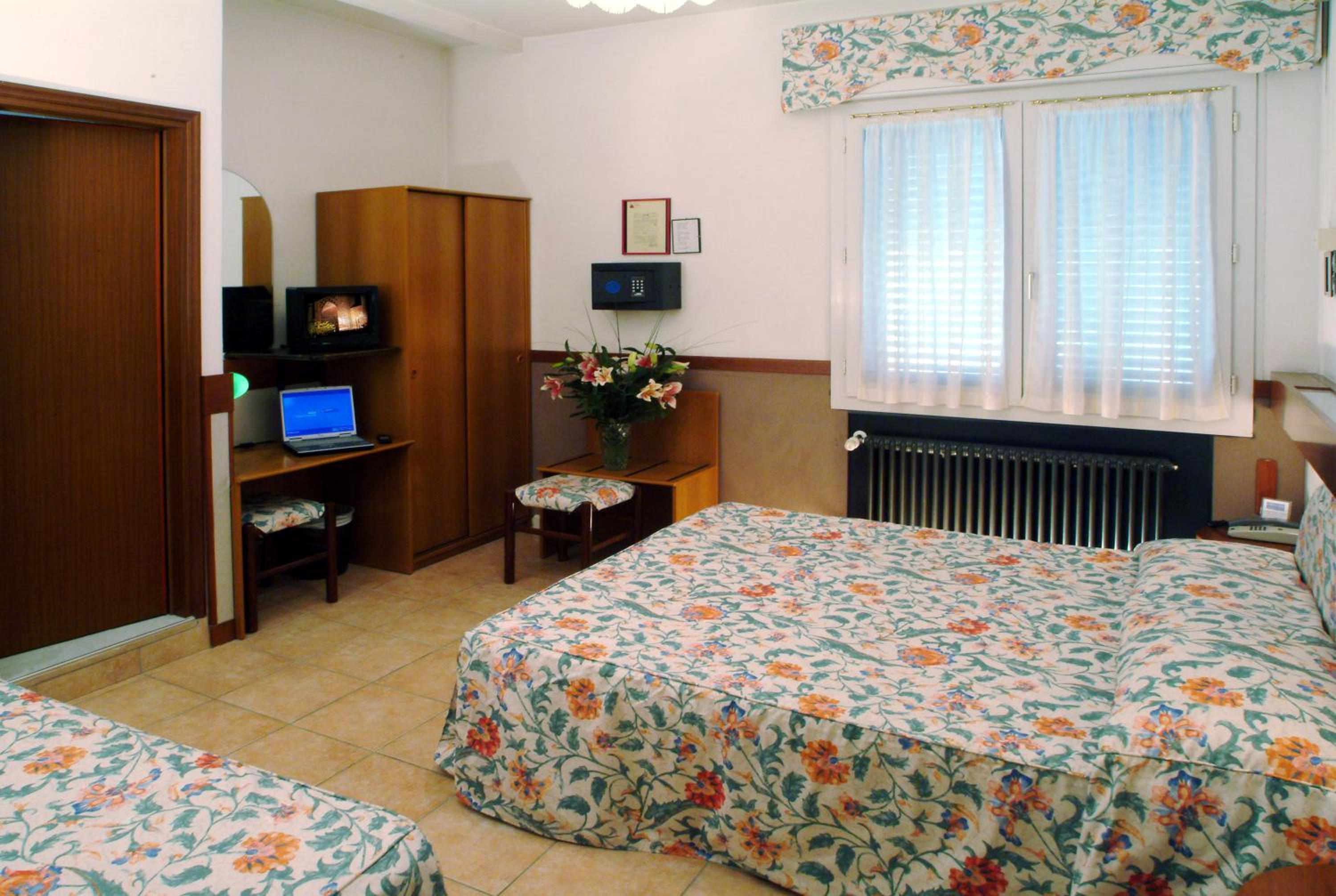 Triple Room - Photo 4