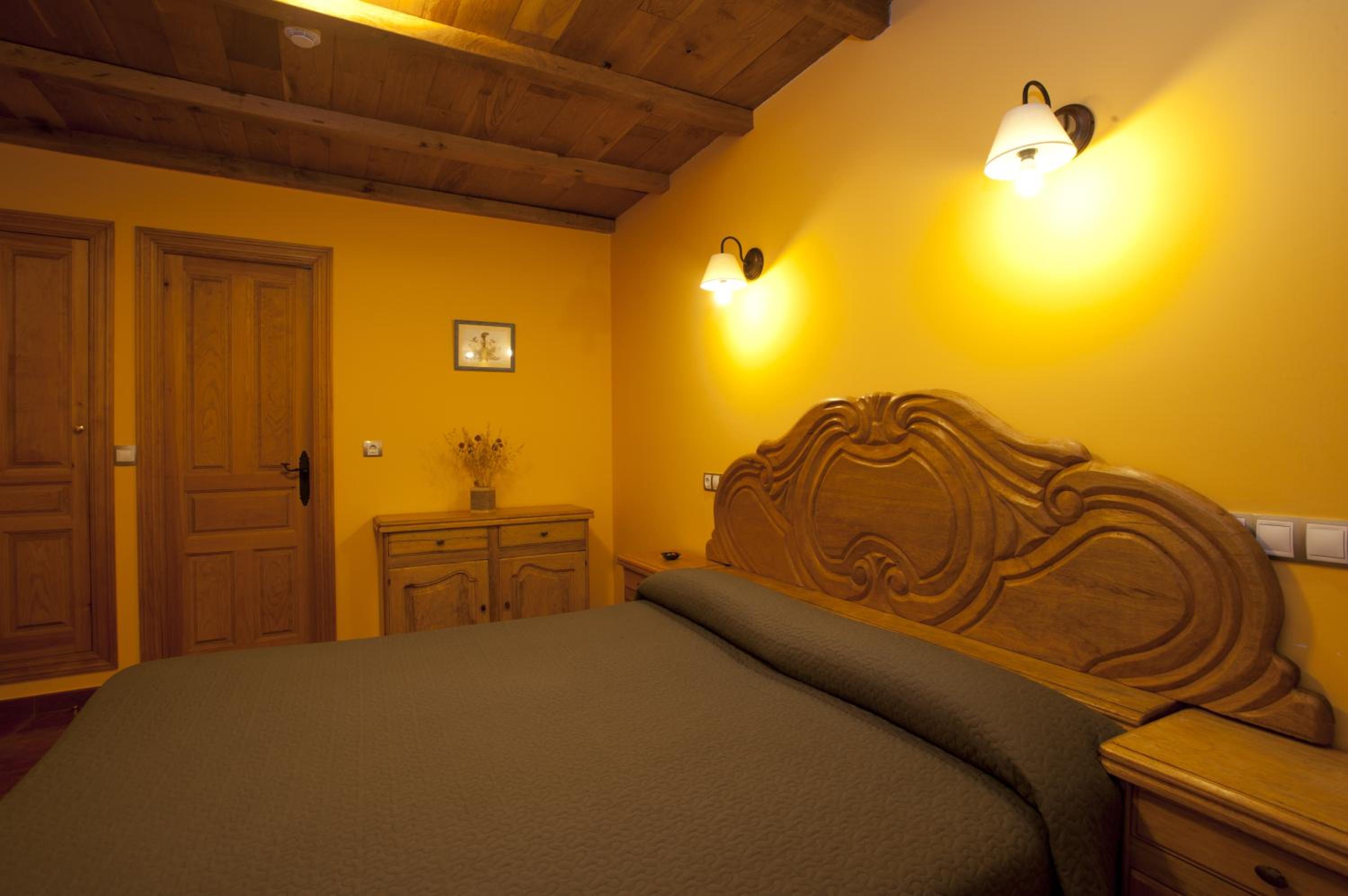 Habitación Doble con Baño Privado