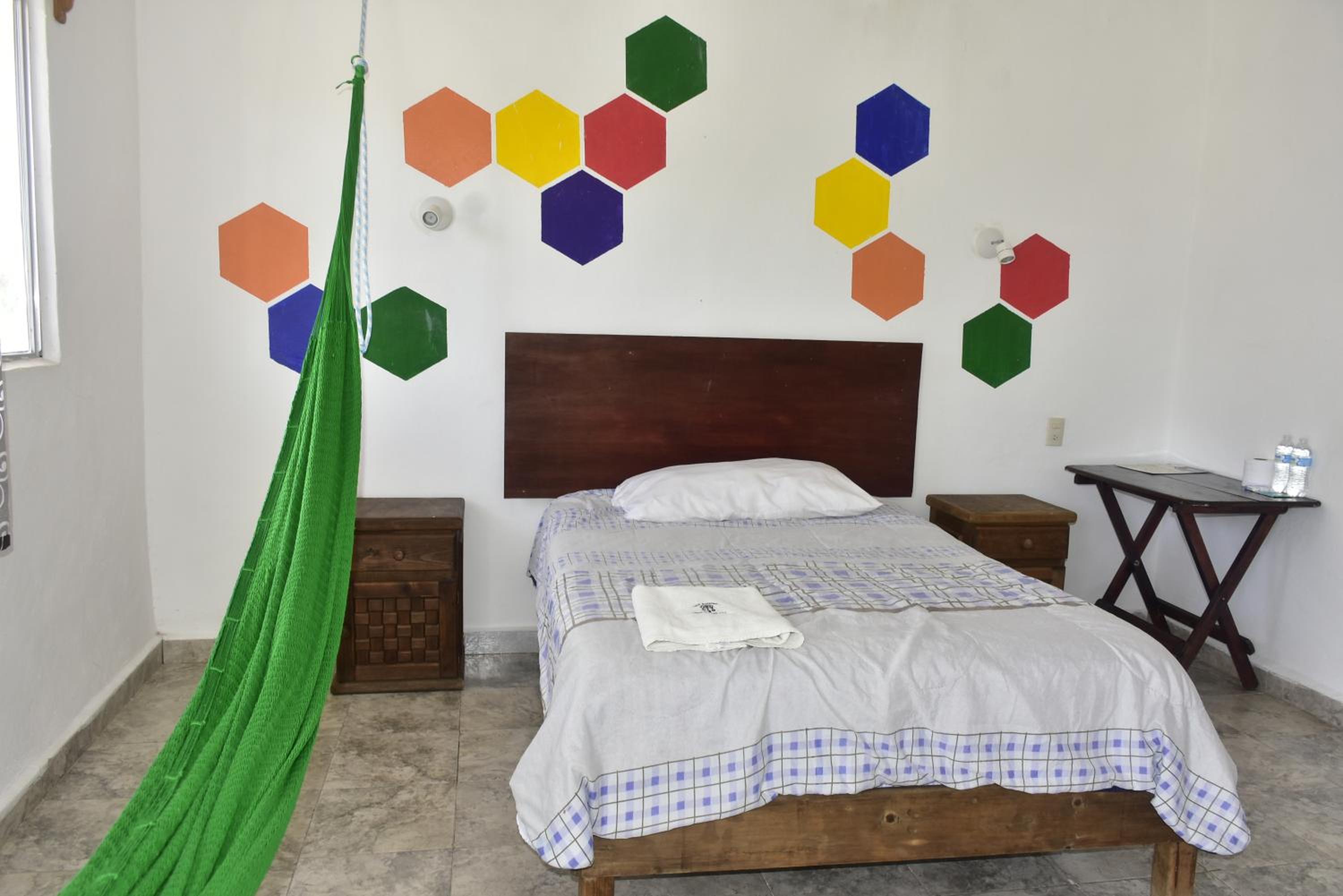 Standard Double Room - Photo 3